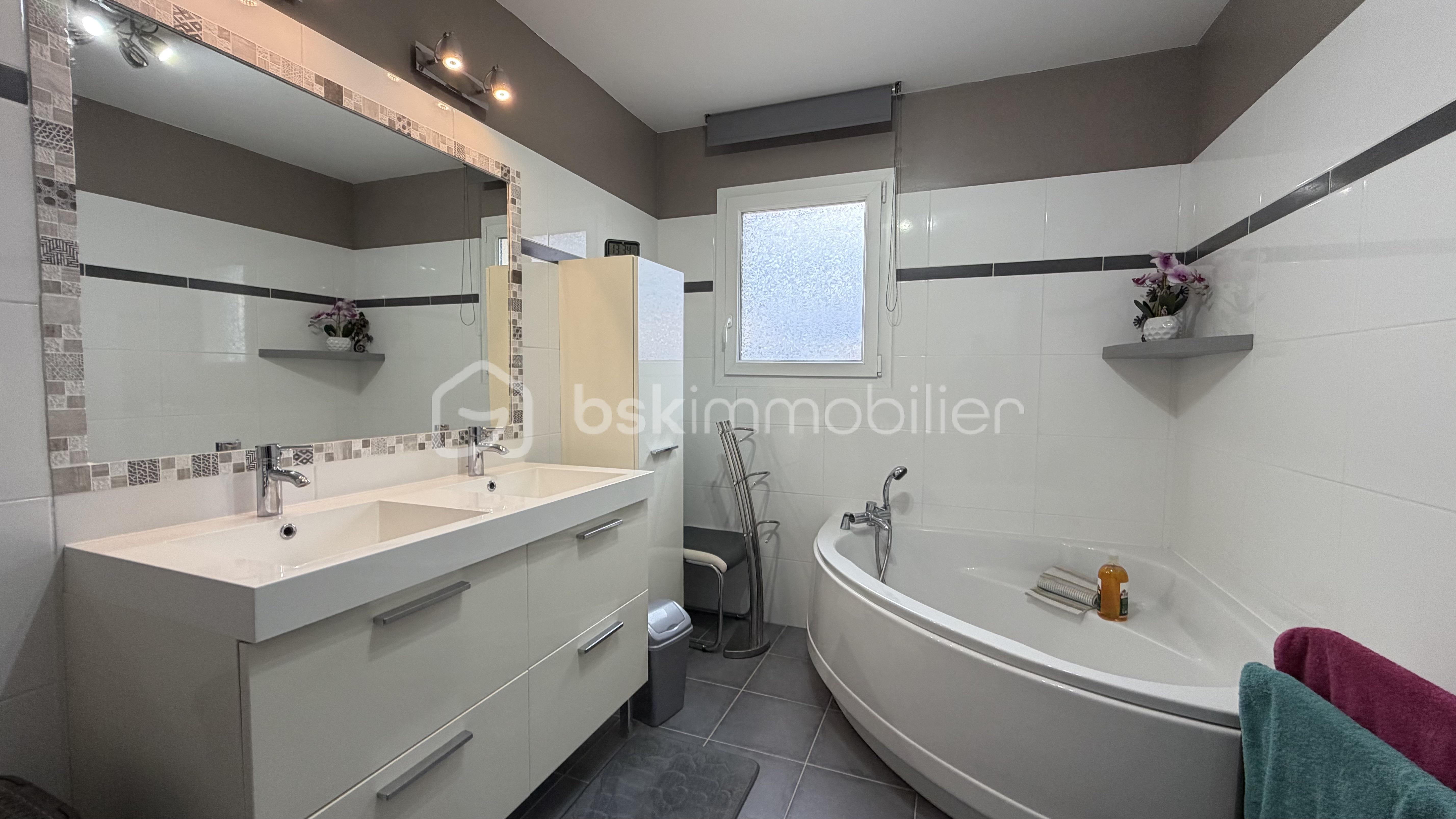 Maison de 102,26 m² - IMG_0444.jpeg