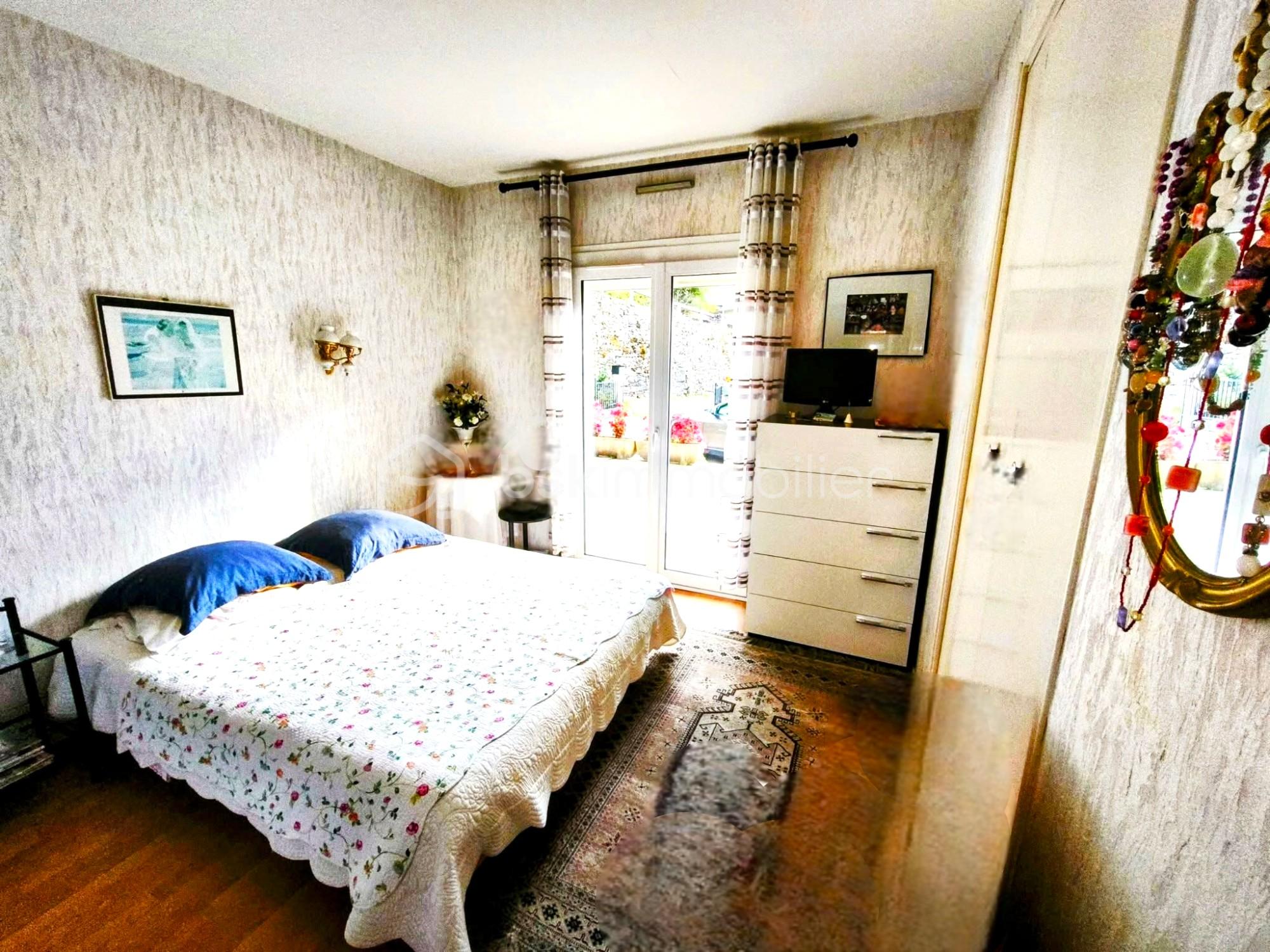 Villa de 230 m² - 2025-10-14_10-50-01_832-Photoroom.jpg