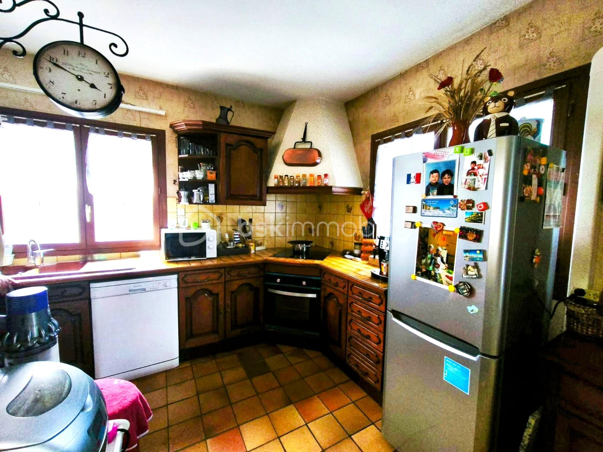 Villa de 230 m² - 2025-10-14_10-50-01_944-Photoroom.jpg