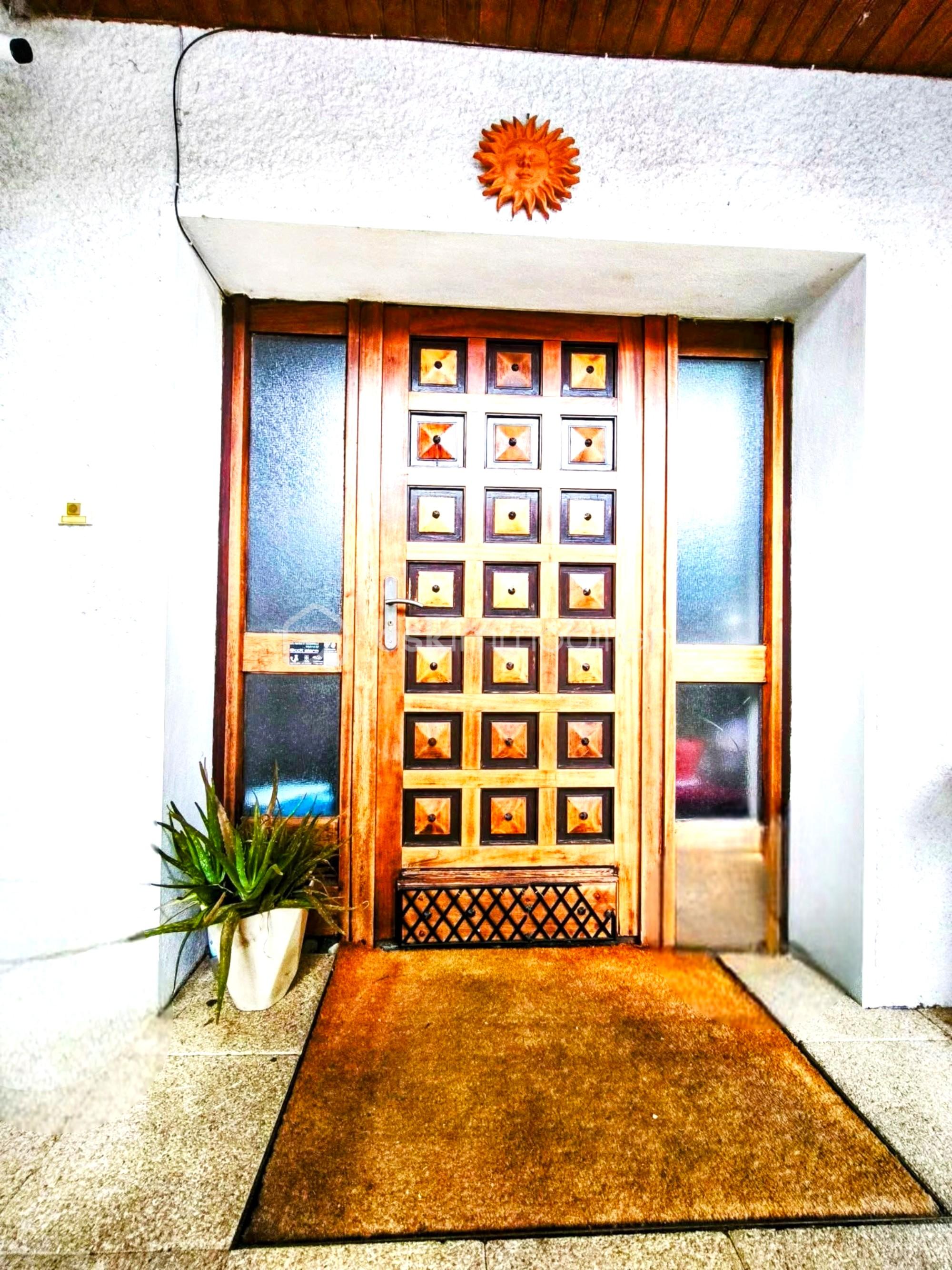 Villa de 230 m² - 2025-10-14_10-50-02_269-Photoroom.jpg