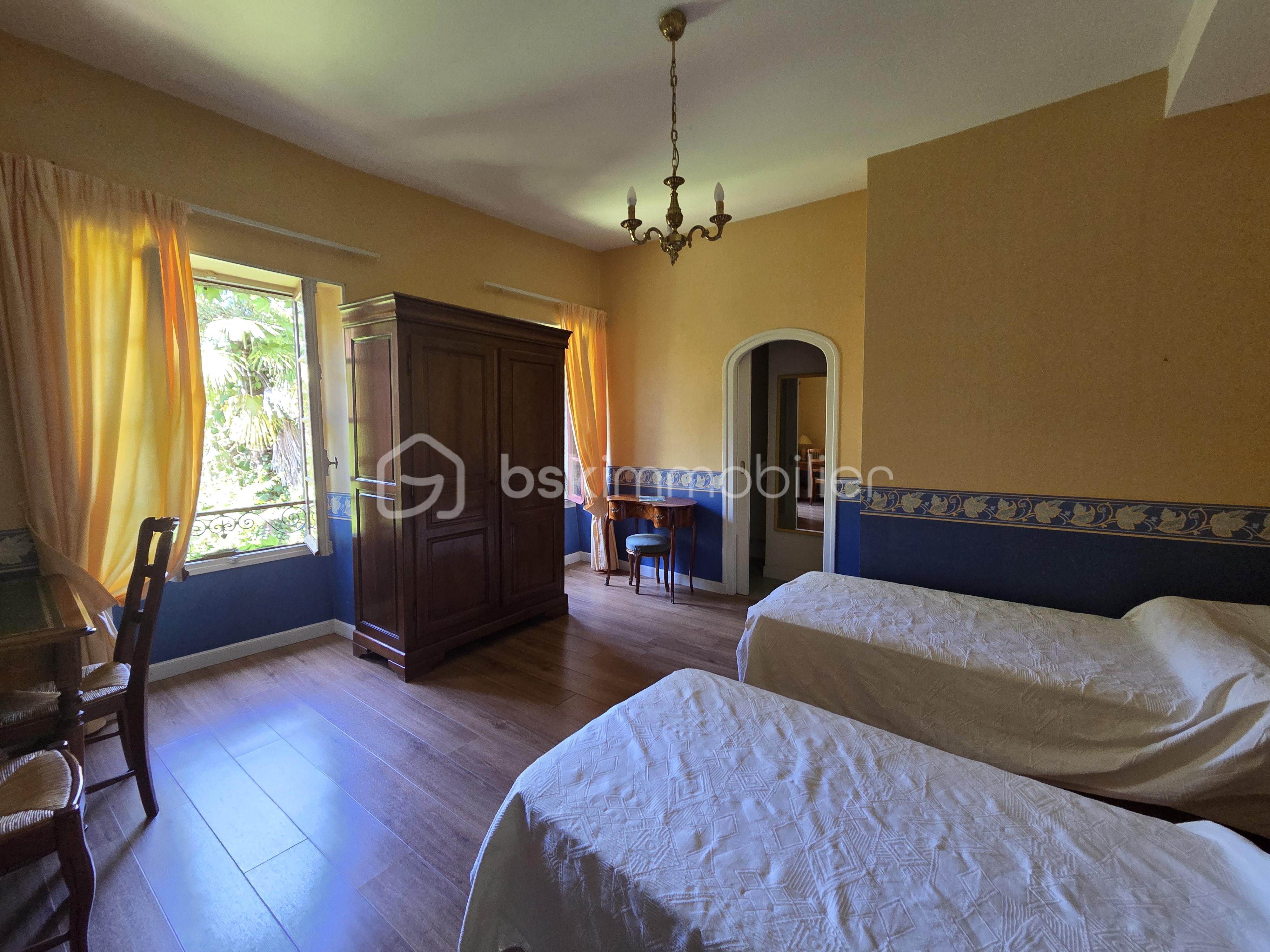Maison de 500 m² - 20250722_141046.jpg