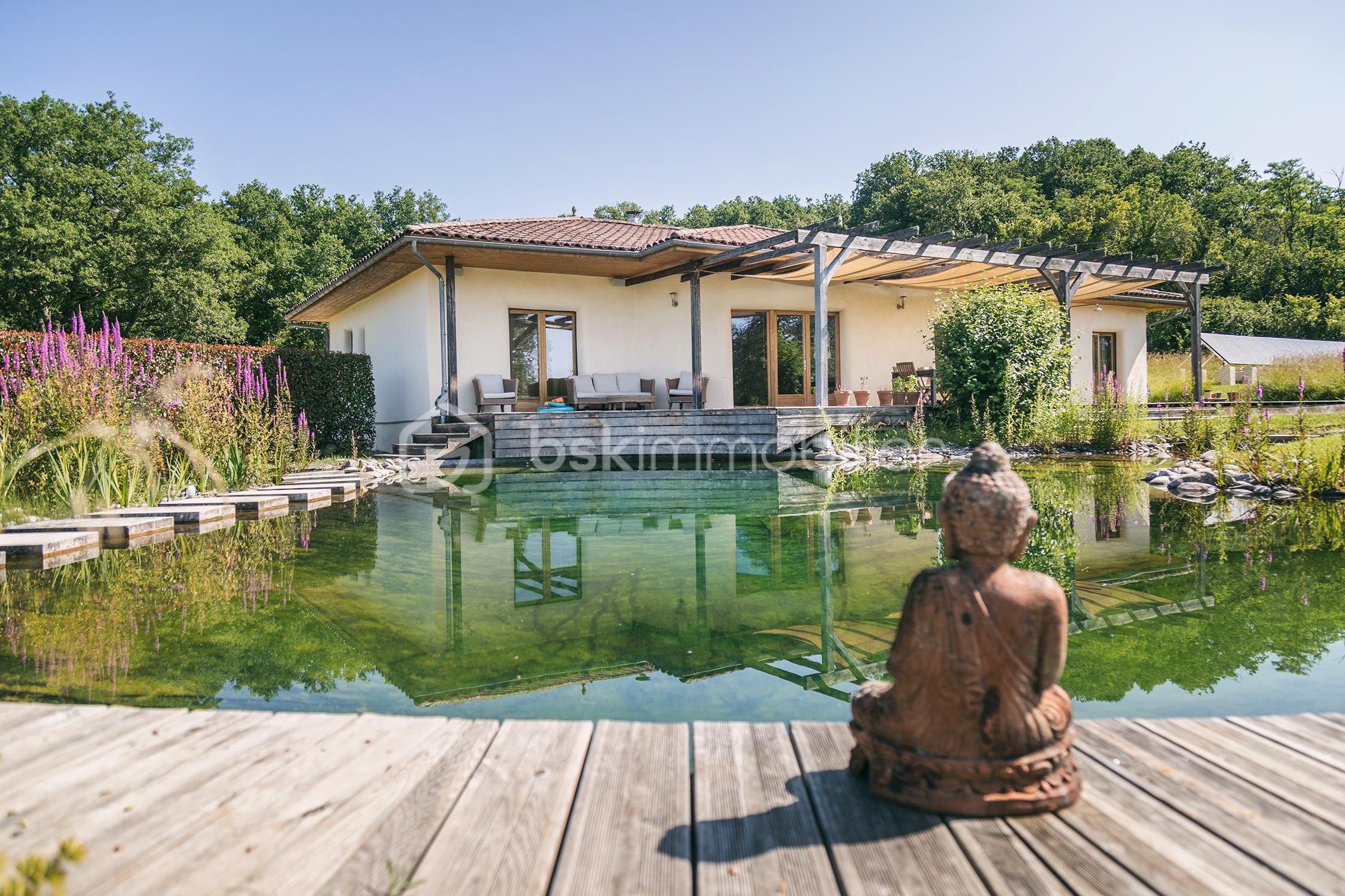 Maison 6 pièces 175 m² · à Mauzac-Et-Grand-Castang · 175 m² · 626 000 €