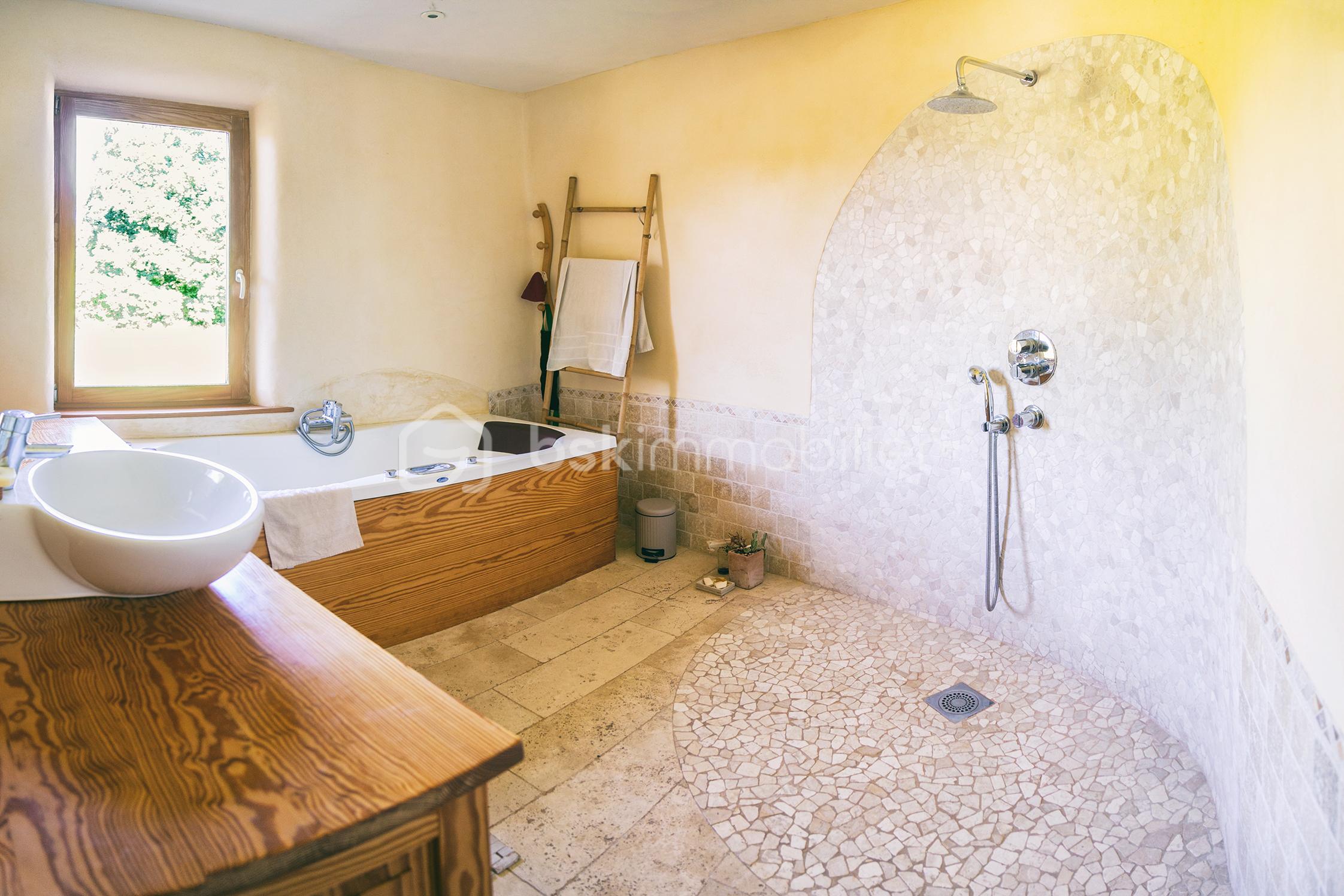 Salle de bain FB.jpg
