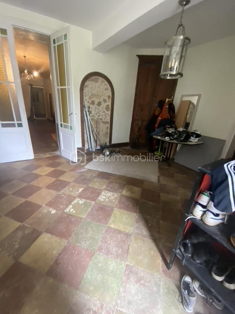 Maison de 400 m² - 91D84F27-92AA-4185-96BB-D1D1480A992C_1_105_c.jpeg