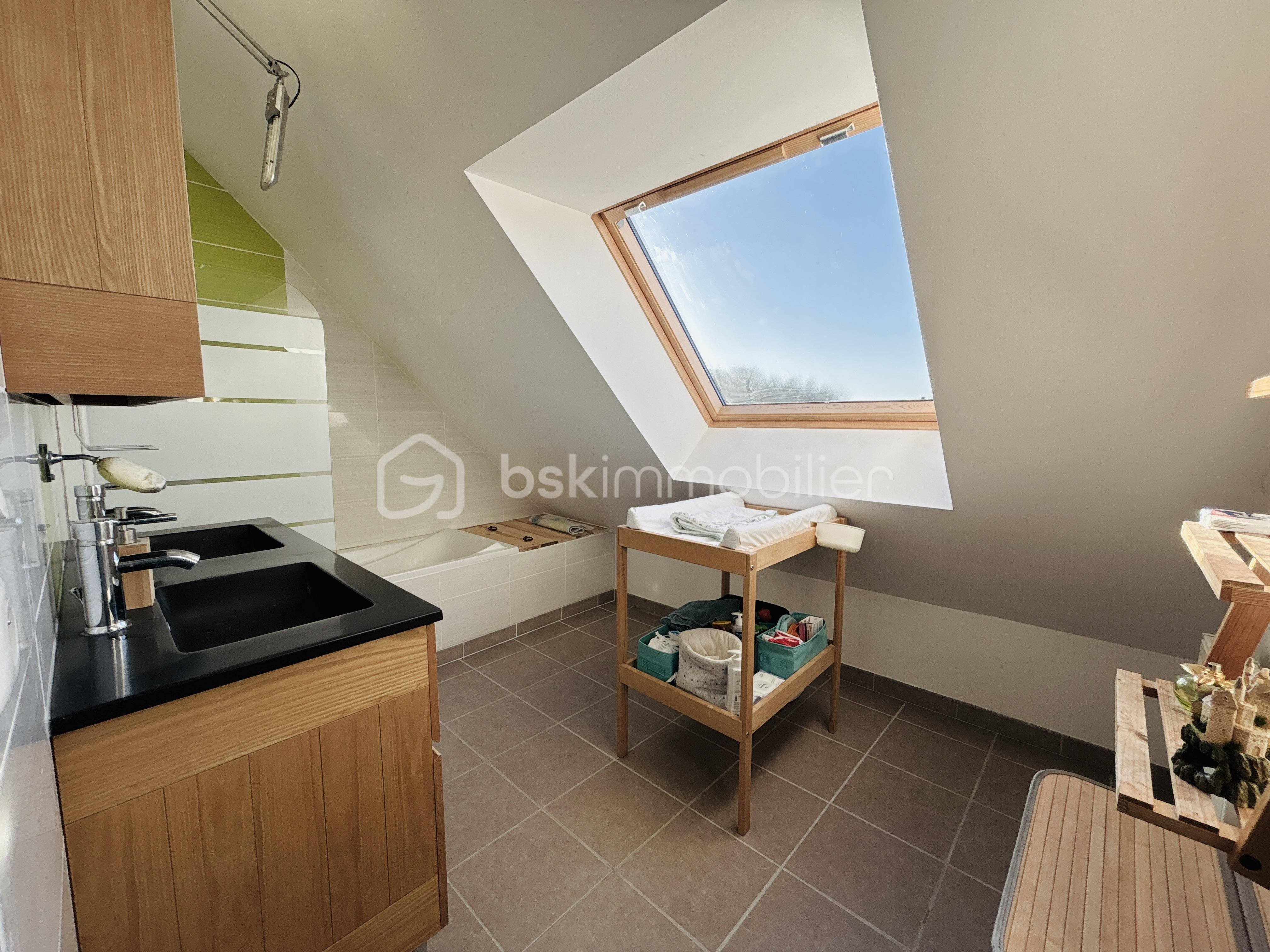 Maison de 100 m² - DJI_20251120_092402_870.jpg