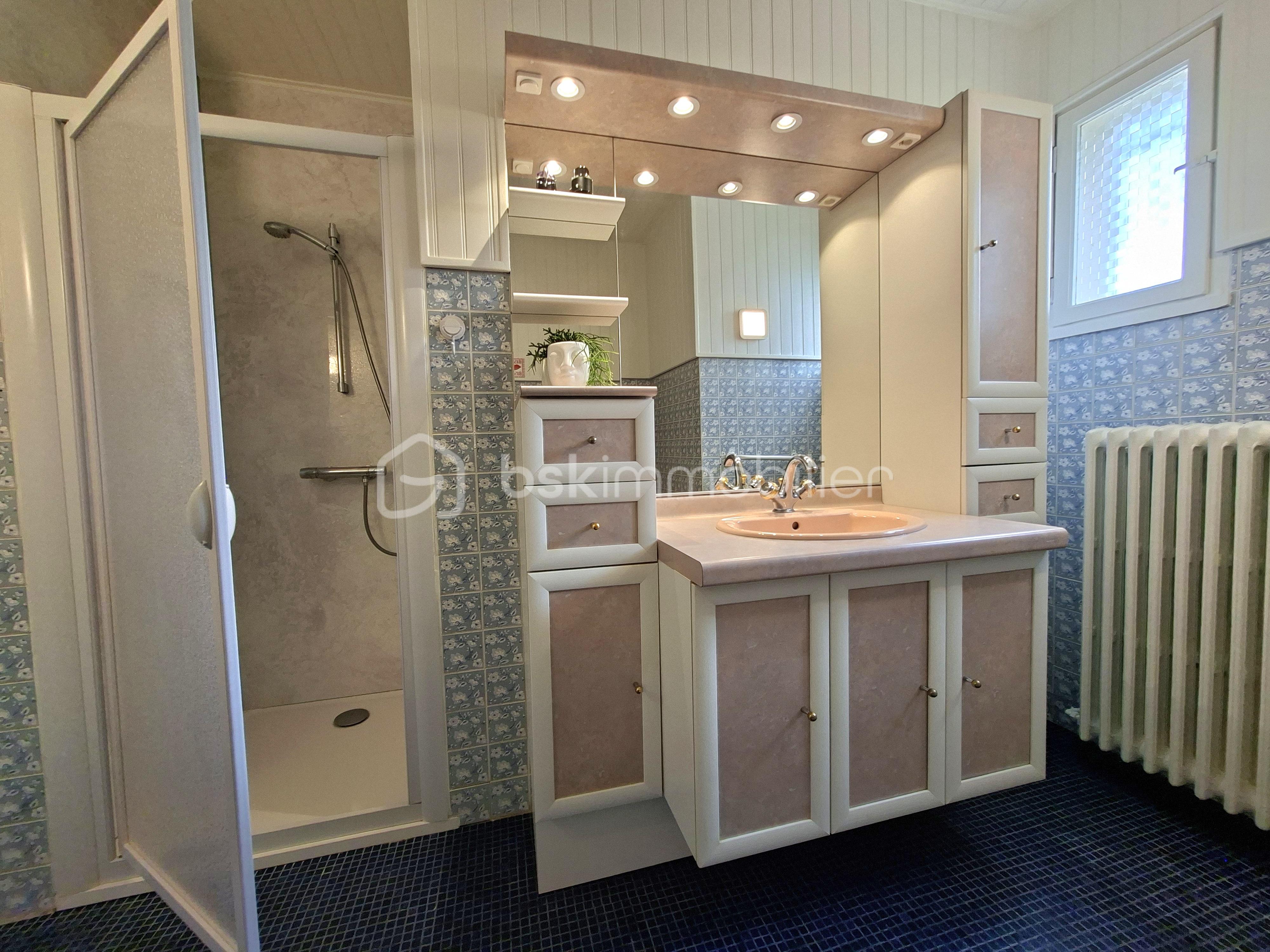 Salle de bain 2.jpg