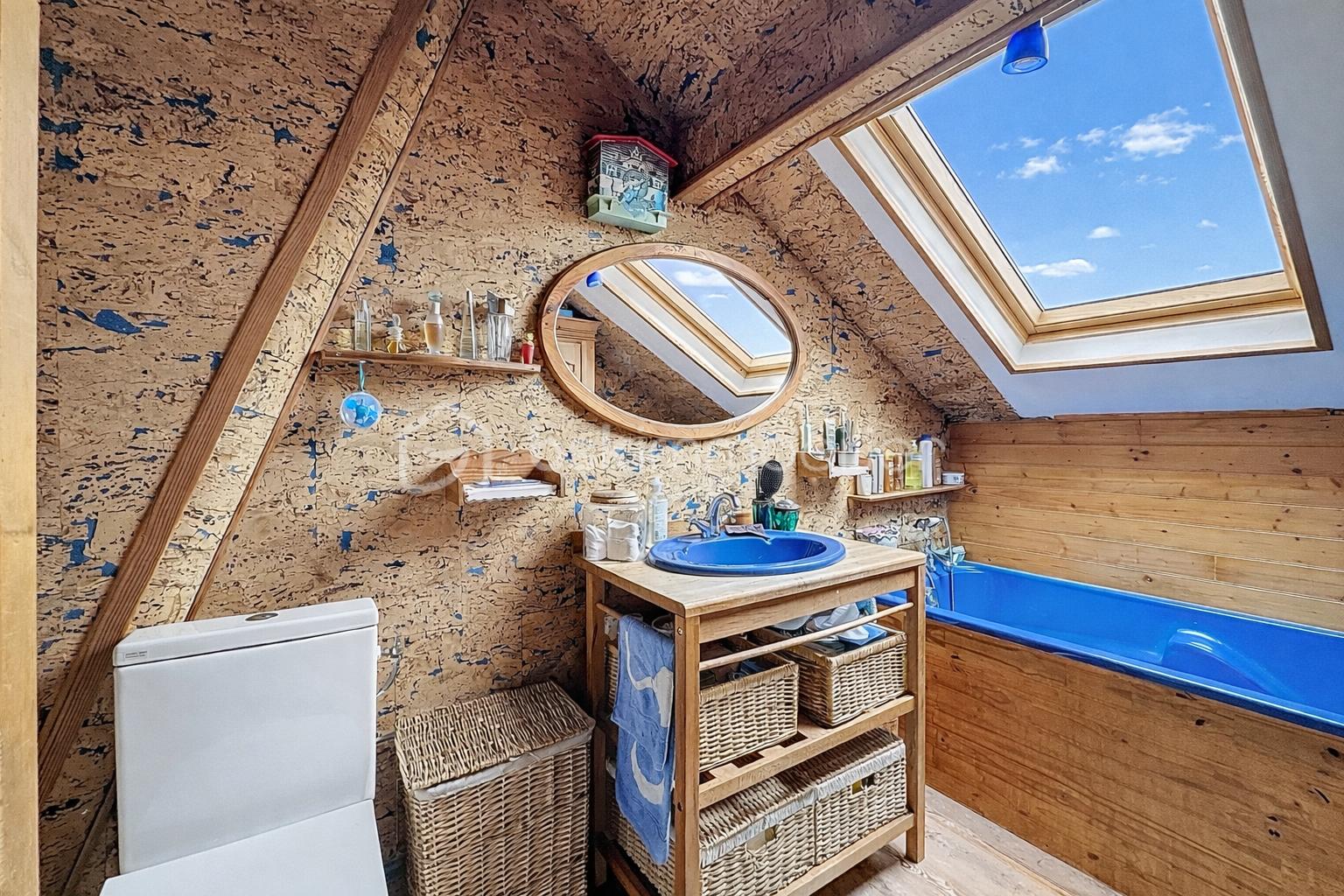 Immeuble de 190 m² - B3A5D2EC-D887-4E80-B597-7D1650D26673.png