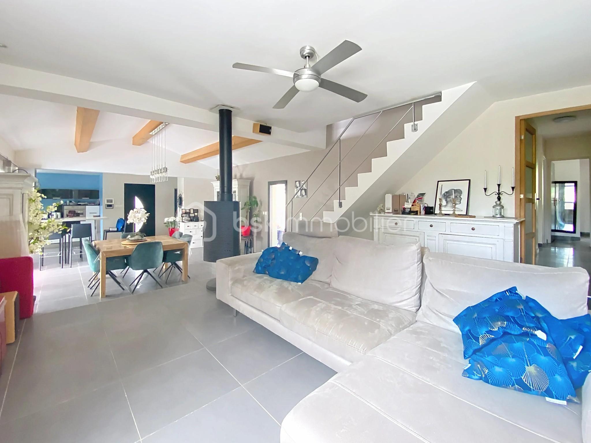 Maison de 163 m² - villa-carmona-yves_00005.jpeg