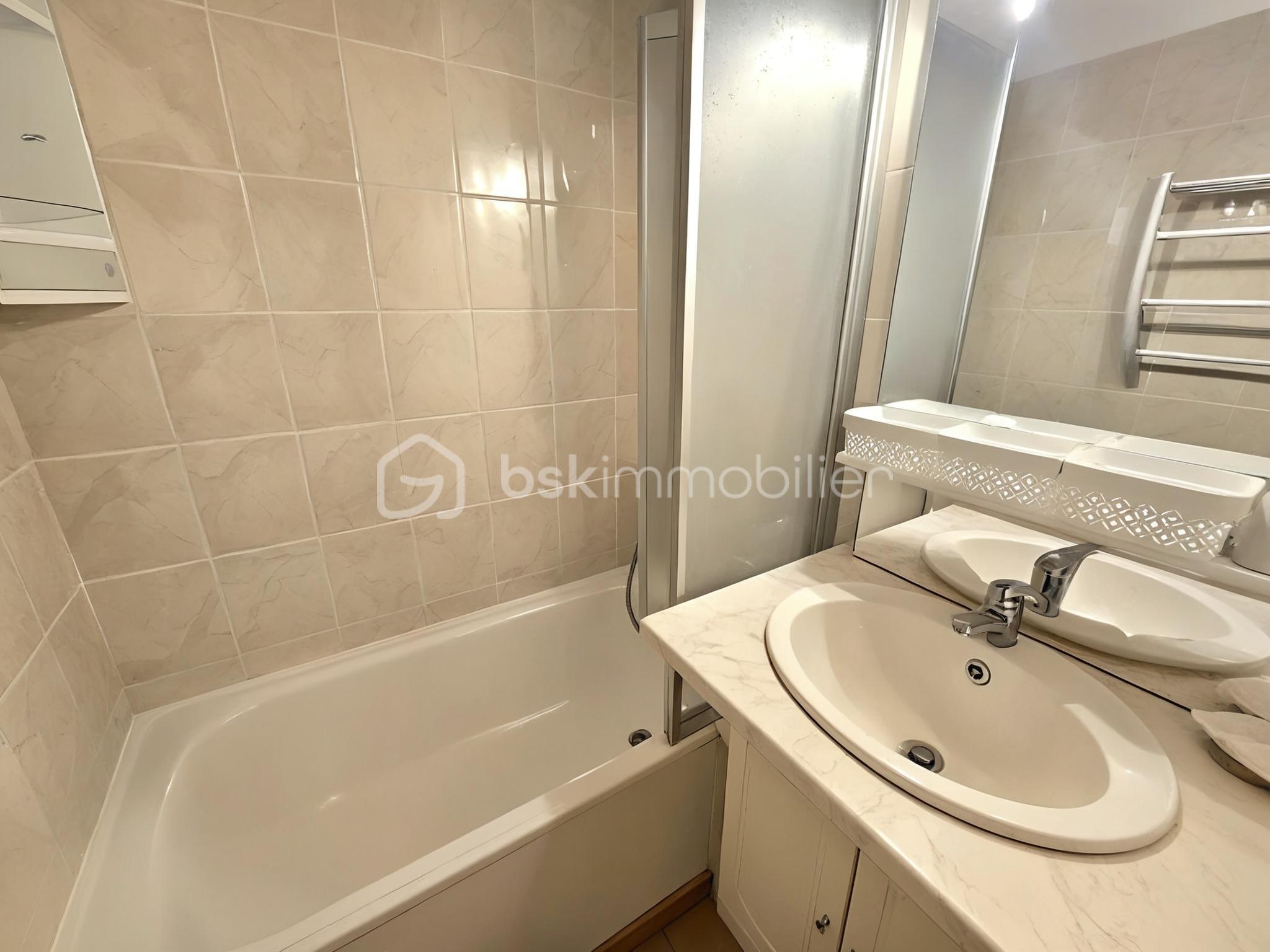Appartement de 20 m² - 01ad45c65c2dab1-1.jpg