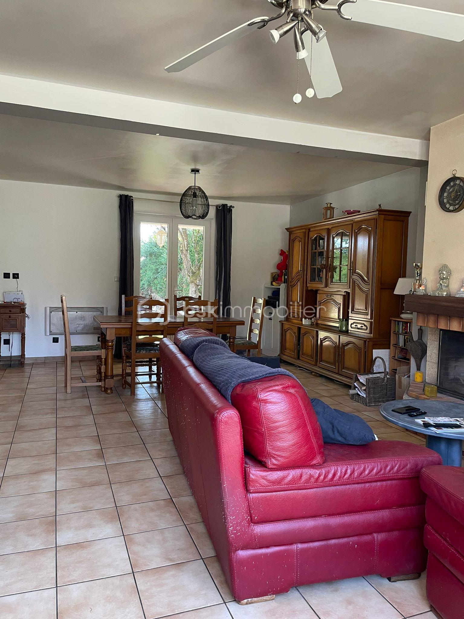 Maison de 147 m² - image salon.jpeg