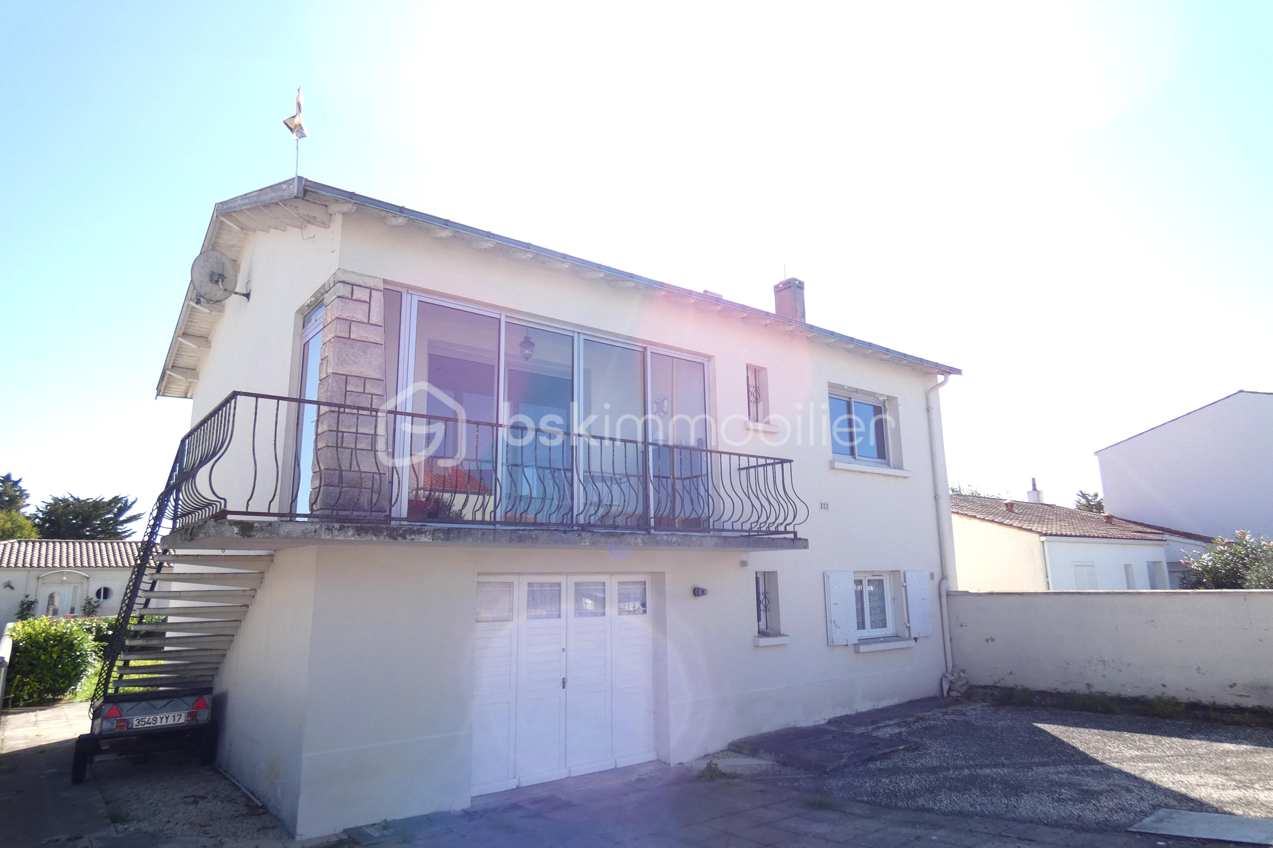 Maison de village de 99 m² - facade av.JPG