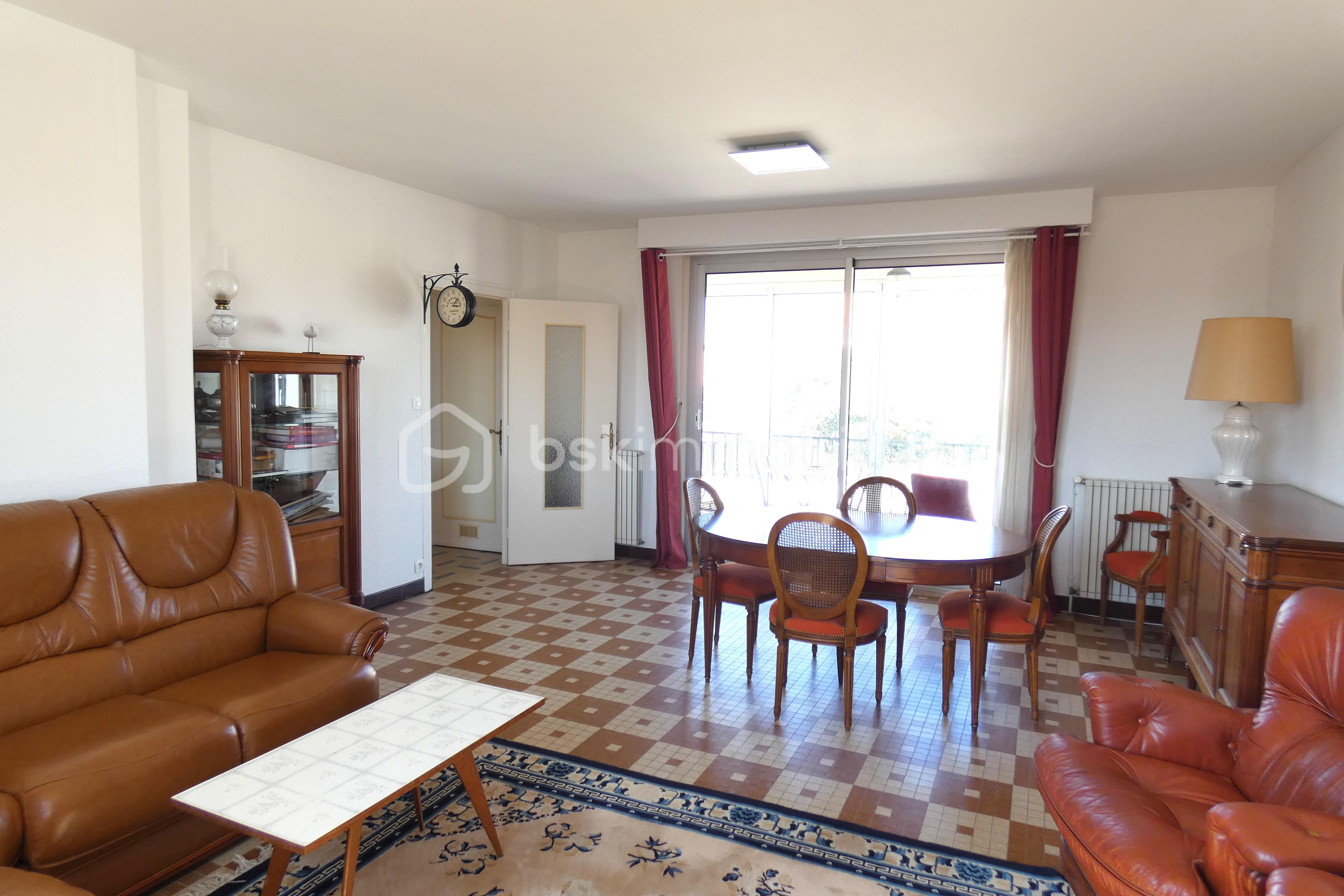 Maison de village de 99 m² - salon2.JPG