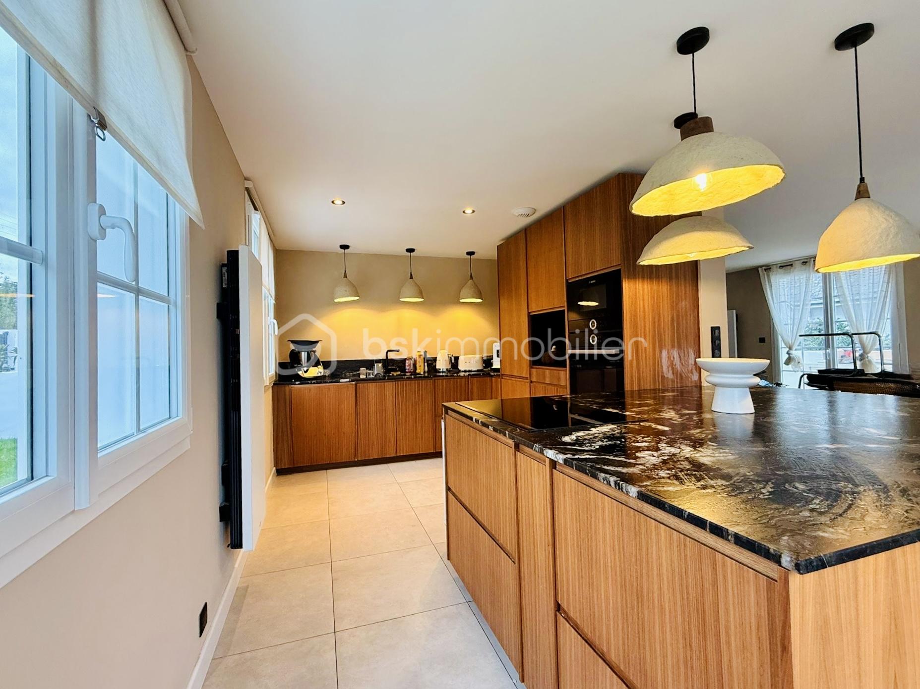 Pavillon de 130 m² - AAF43A52-D4B3-4489-9C1E-EF74977D26E8 (1).jpg