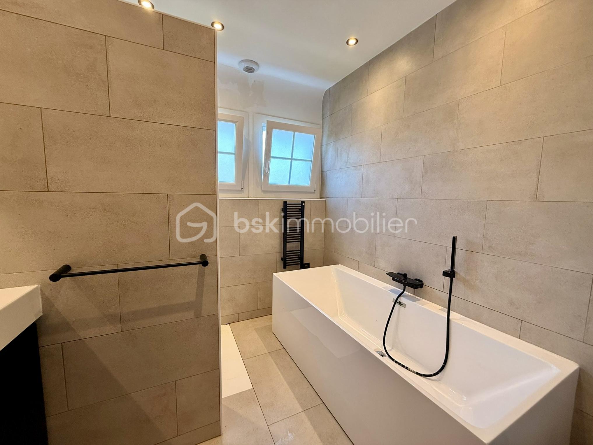 Pavillon de 130 m² - IMG_7970.jpg