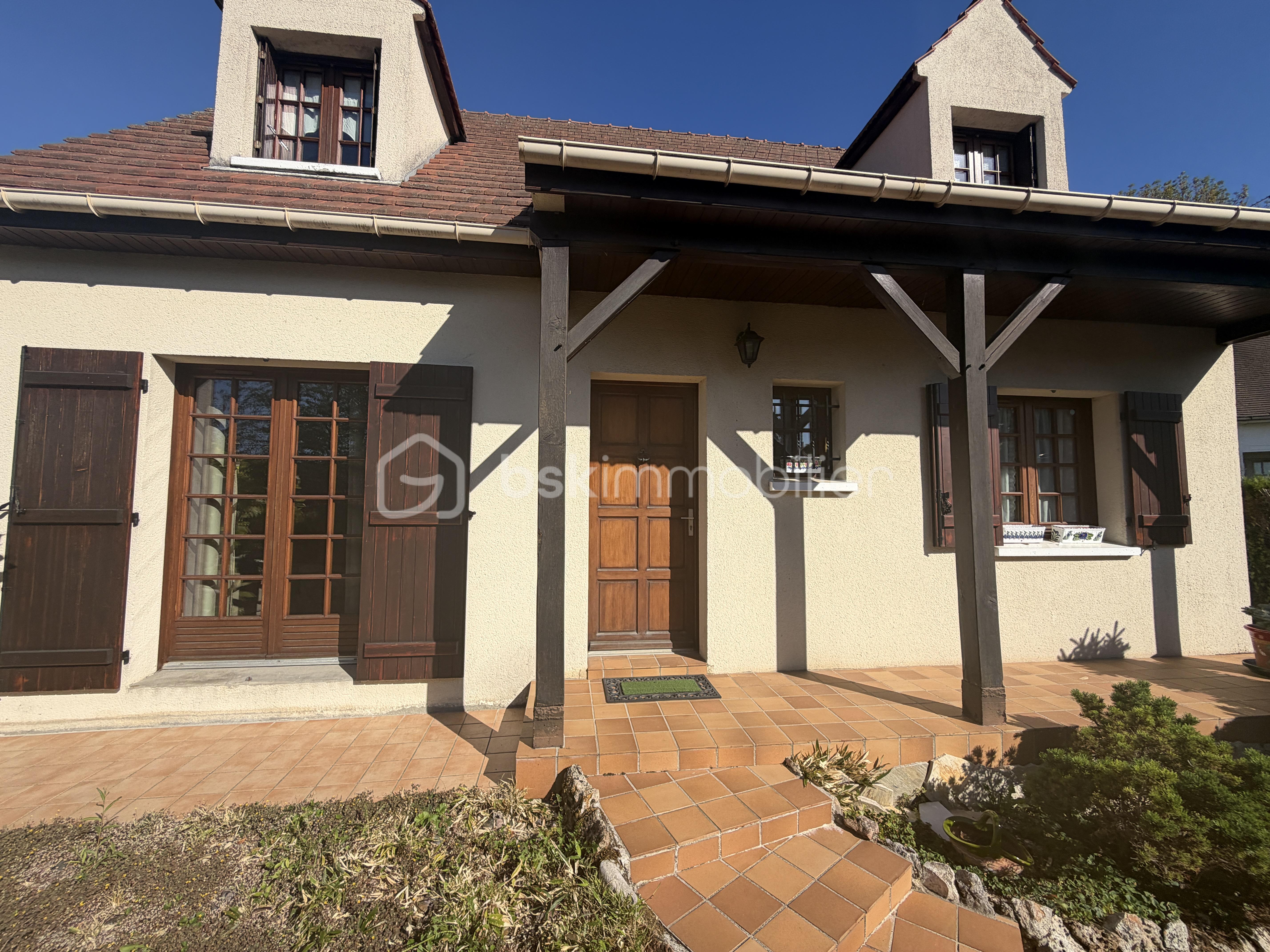 Maison 5 pièces 99 m² · à Coupvray · 99 m² · 355 000 €