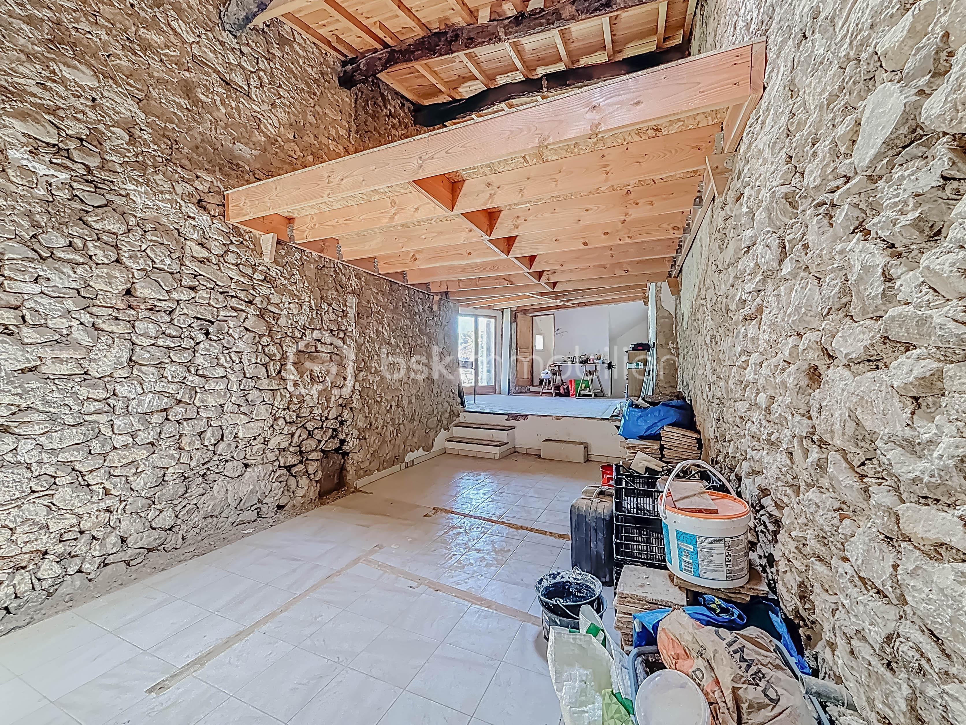 Appartement de 98 m² - aniane_00003.jpg