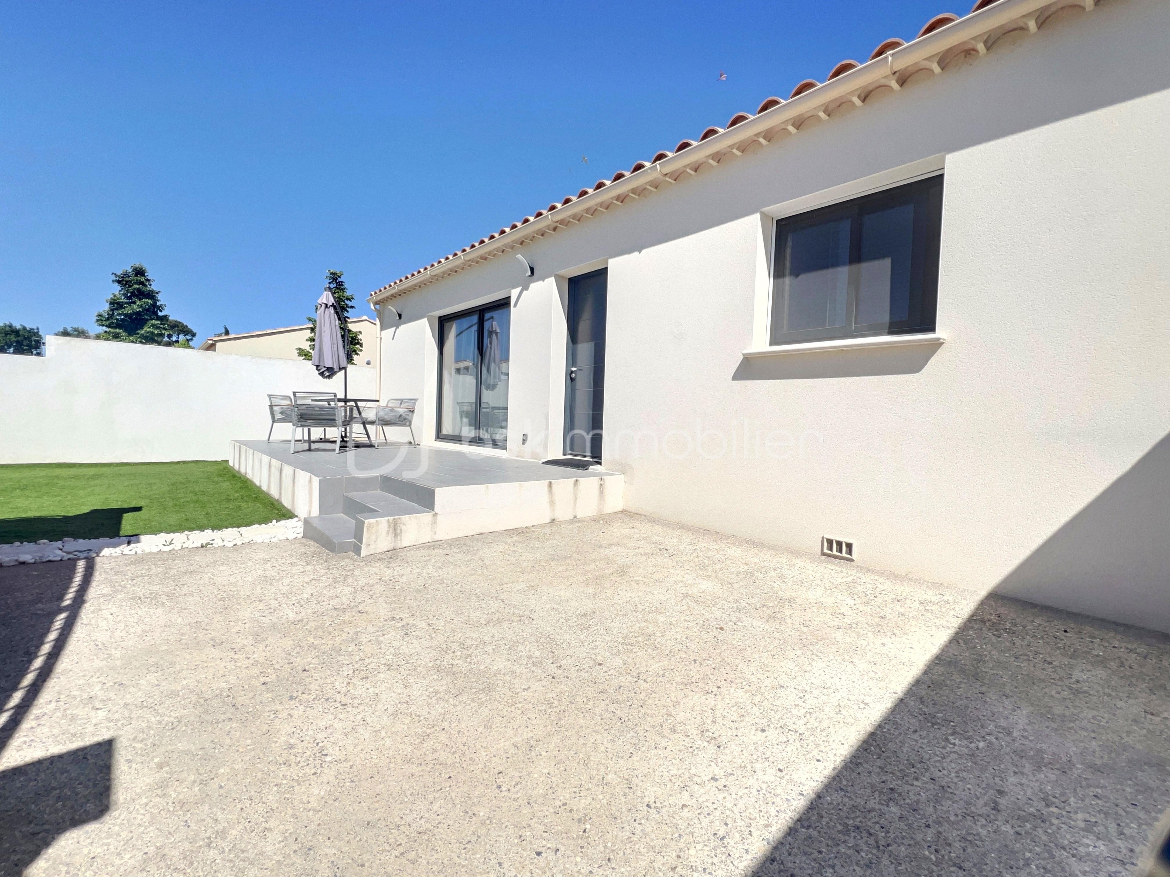 Maison contemporaine de 85 m² - 4A0FE3A0-E33E-59BF-35B5-81CD9A0B364B.jpg