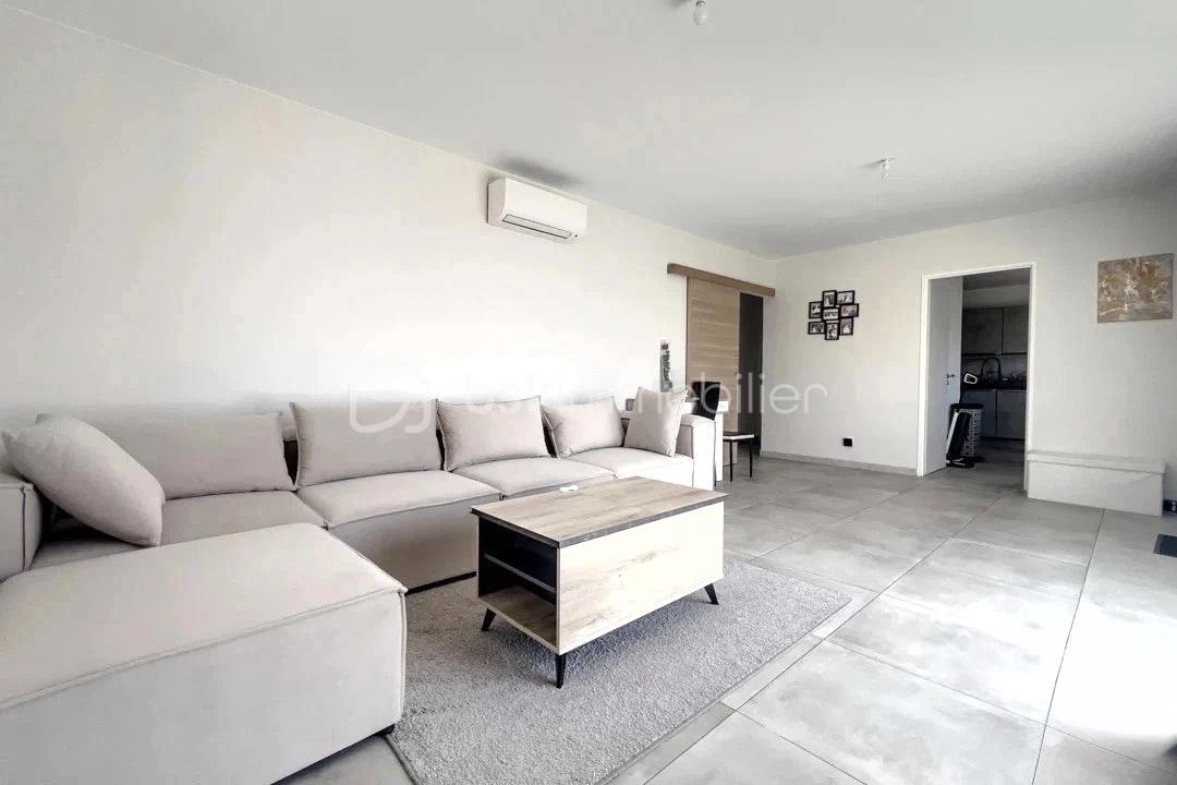 Maison contemporaine de 85 m² - 8963A07E-1CF4-2CED-1B63-41BB91B5444D.jpg