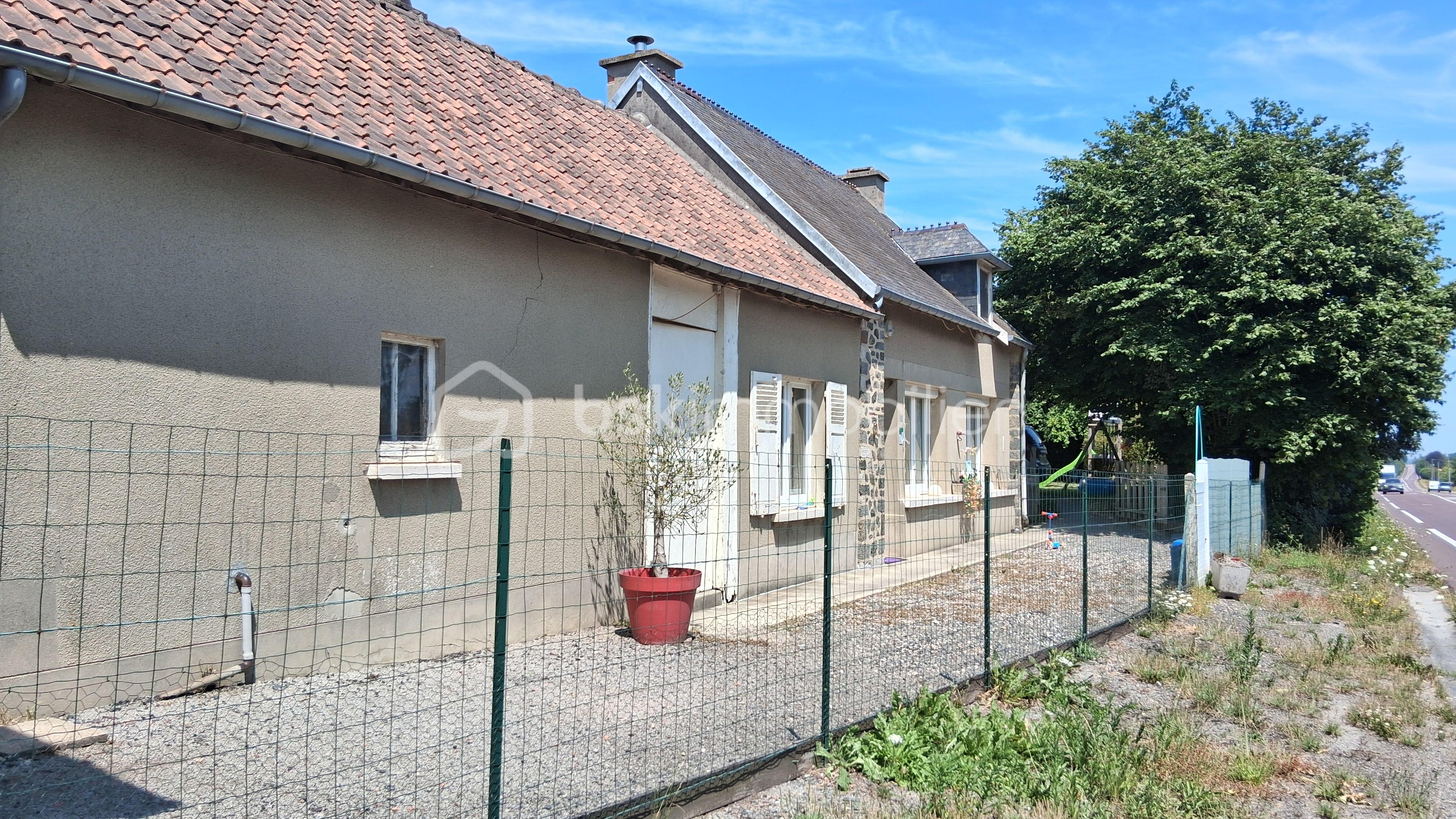 FACADE RENE.jpg