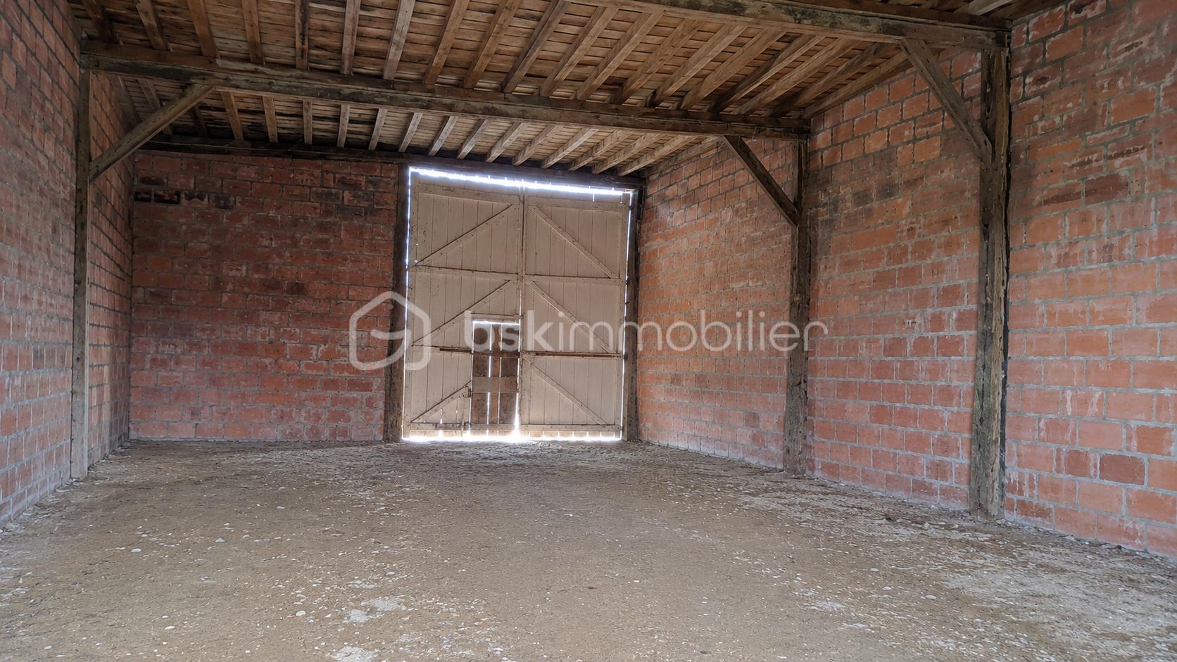 BATIMENT AVEC PORTE VIDE.png