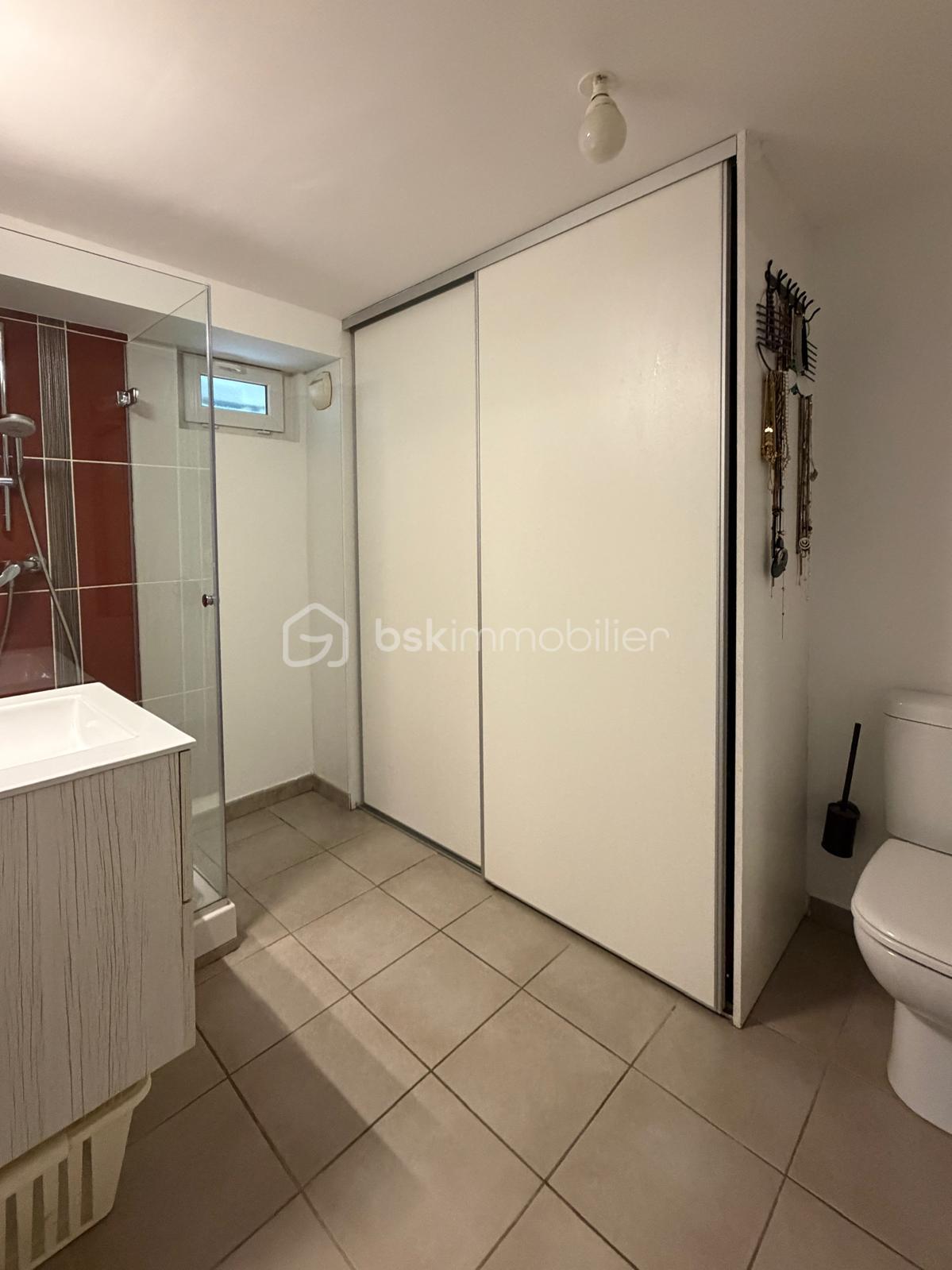Salle d'eau Bis.jpeg