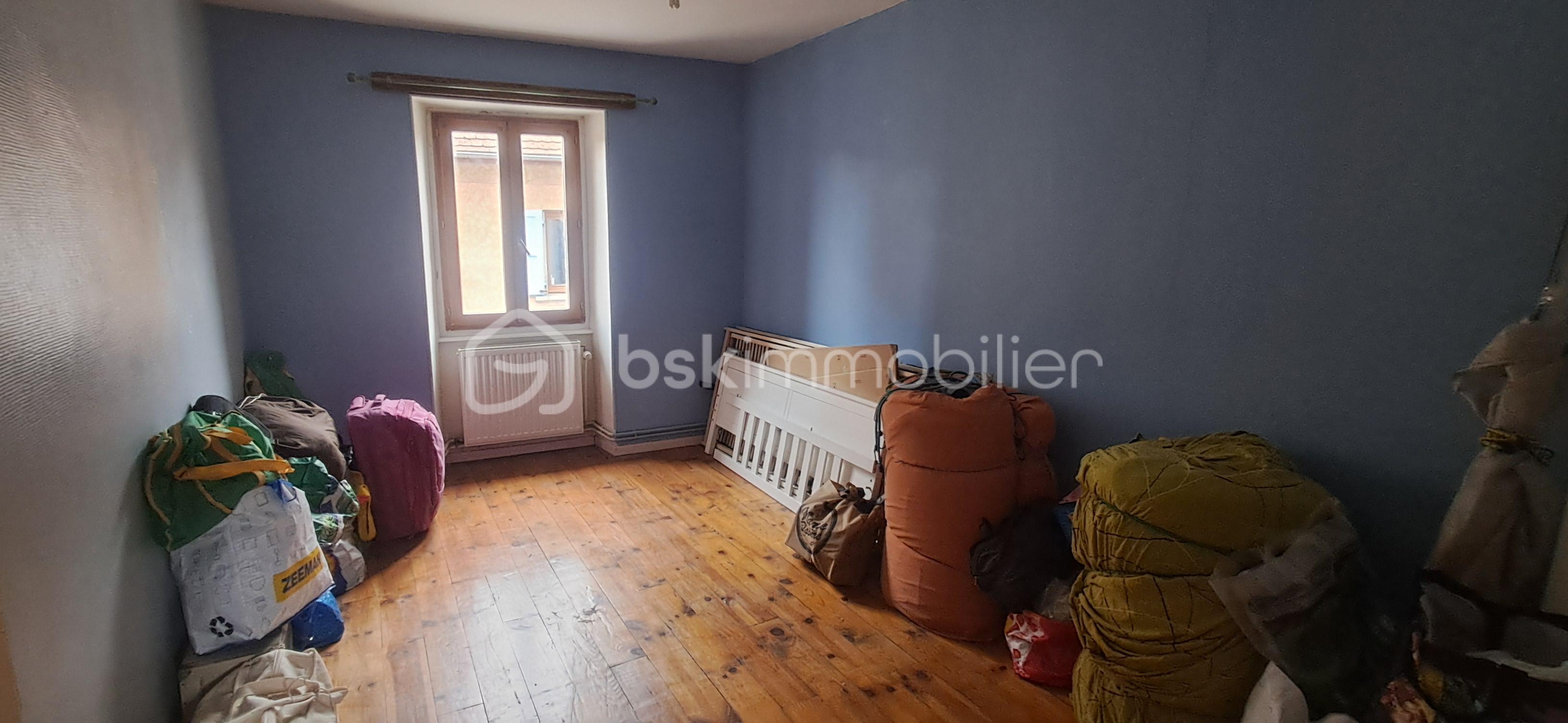 Maison de 85 m² - Maison La Frette 88 Rte de LCSA Chambre 1.jpg