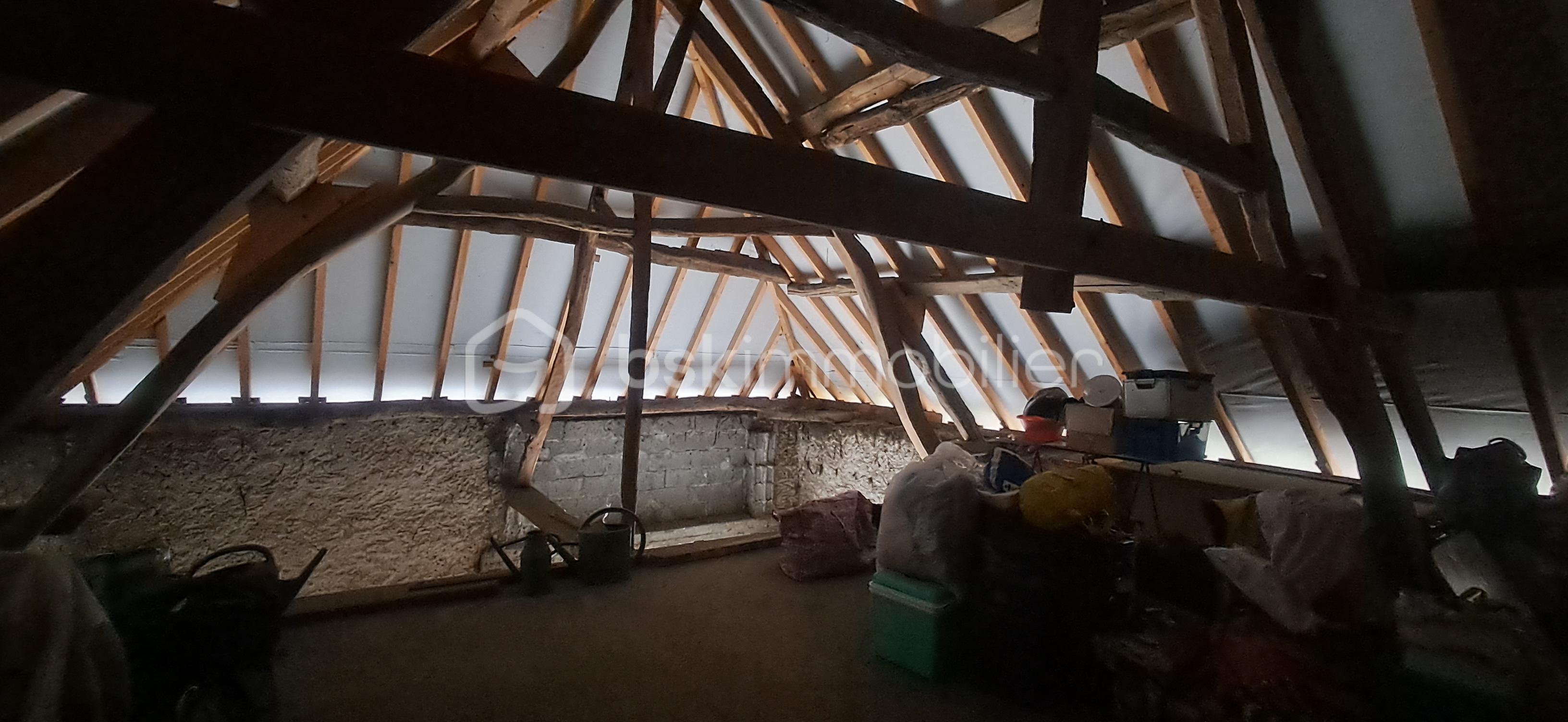 Maison de 85 m² - Maison La Frette 88 Rte de LCSA Grange 6.jpg