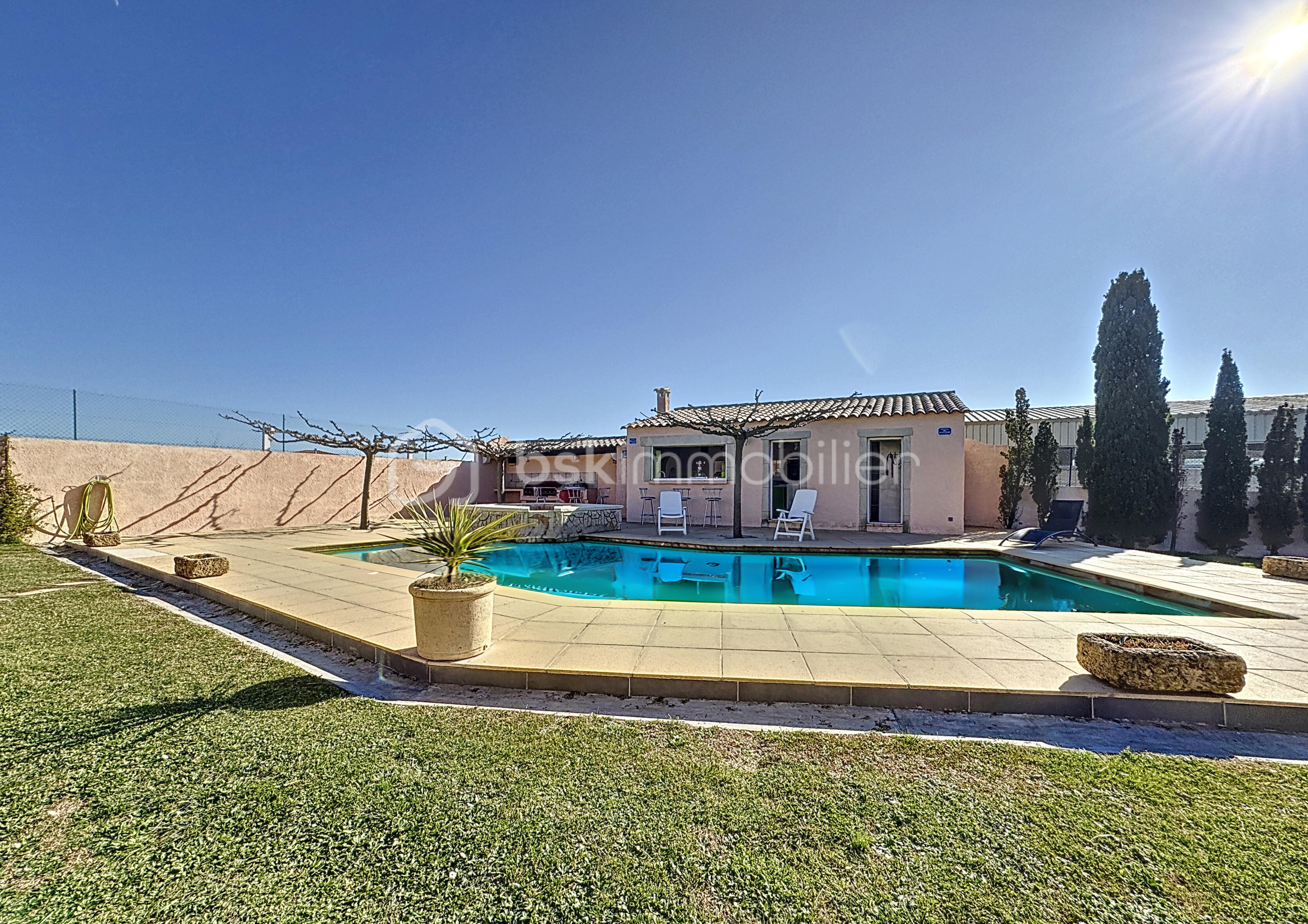 Maison de 188 m² - piscine1.jpg