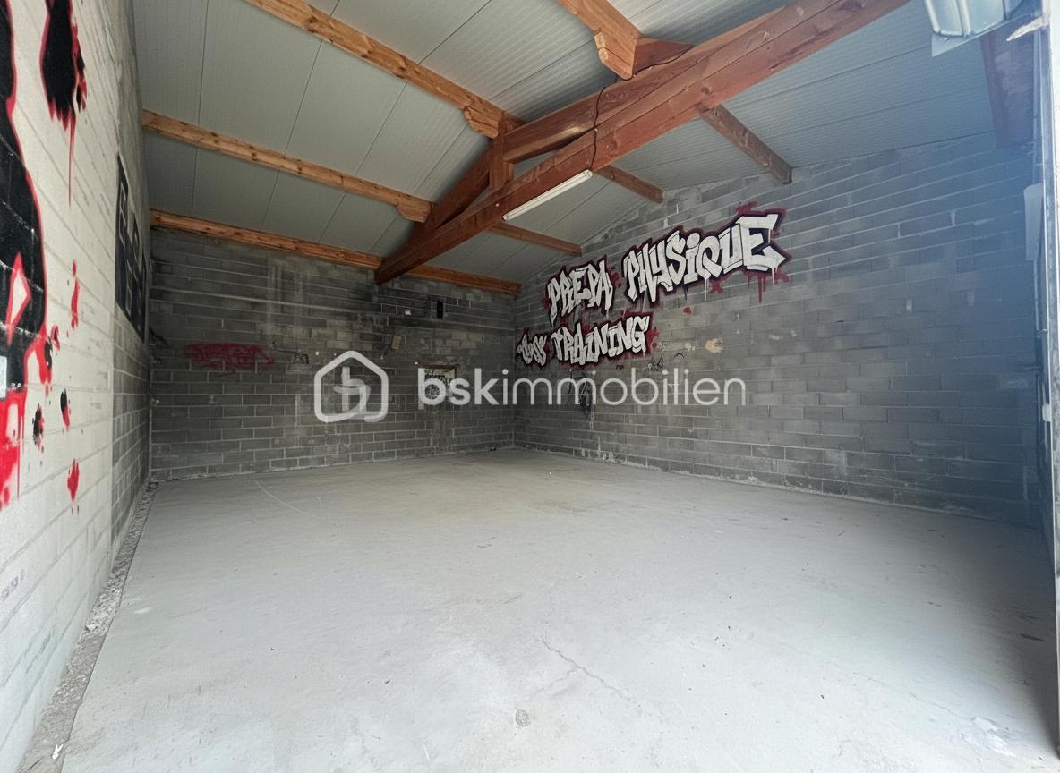 Maison traditionnelle de 120 m² - generated_2025-11-13T14_11_51.203.jpg