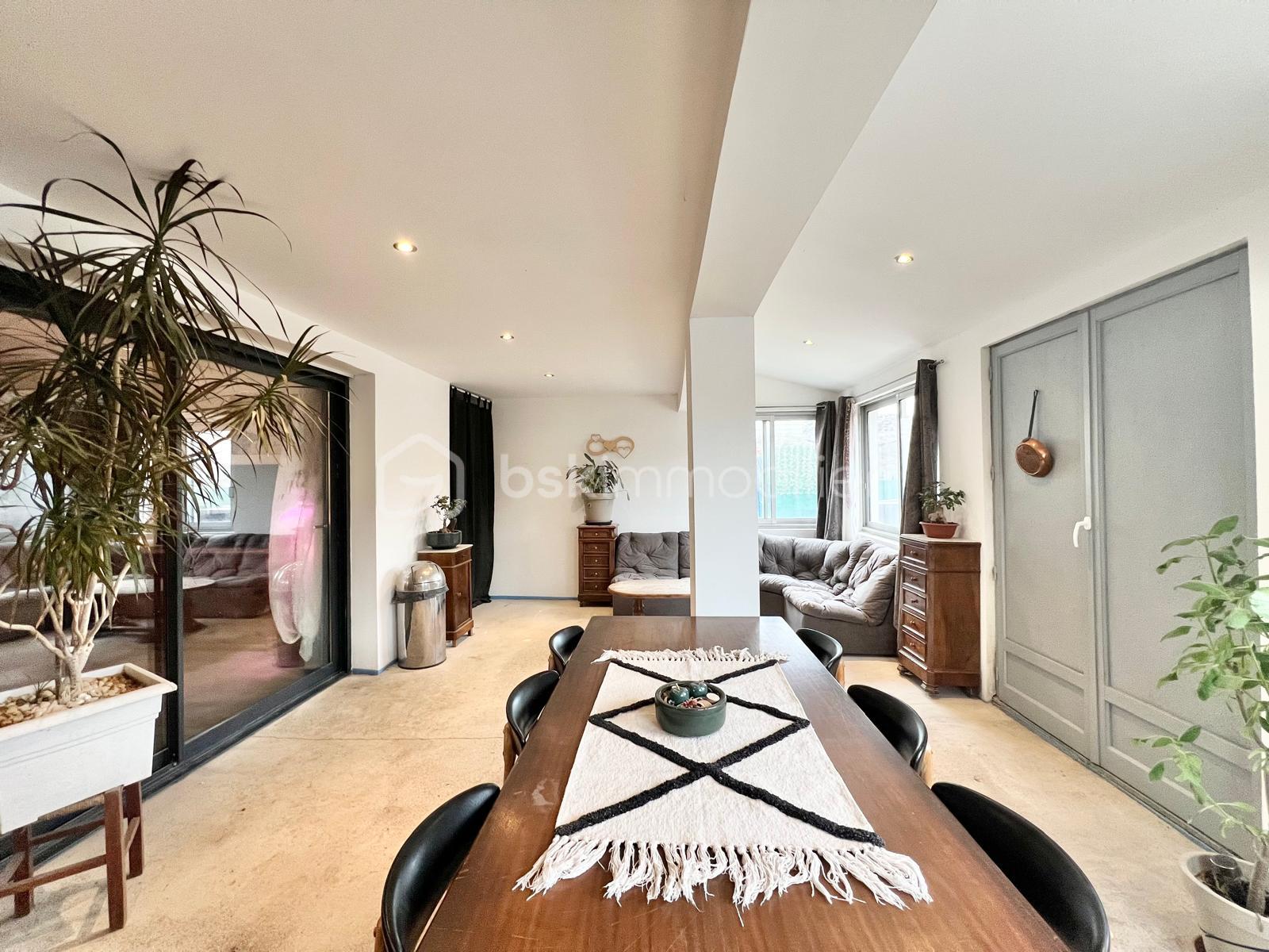 Maison traditionnelle de 120 m² - yfVWEMijfp7fgivyqek7Jt4p4CVraEEUmiEzZbfp.jpg