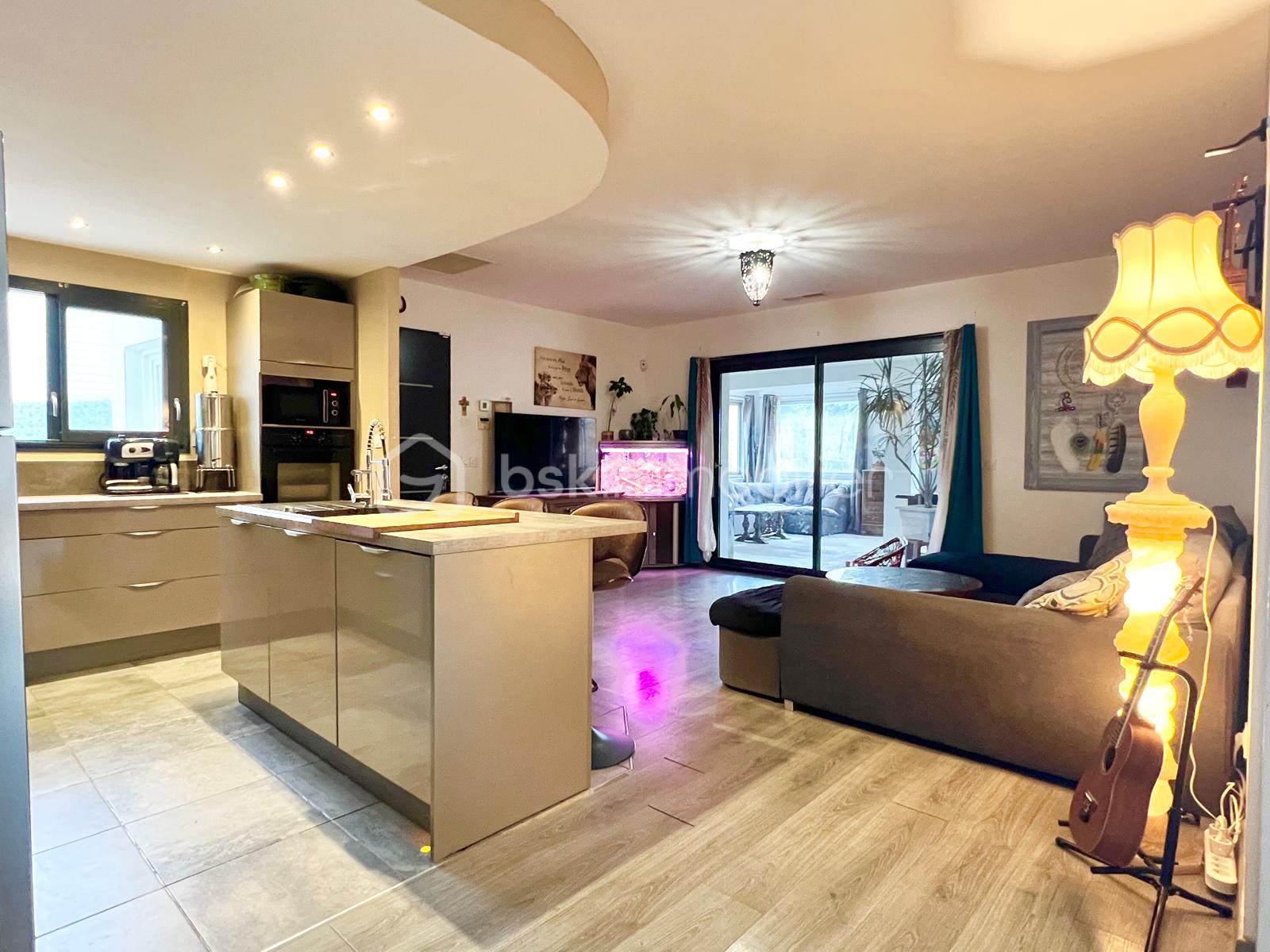 Maison traditionnelle de 120 m² - 787qePvSZbywymgDj4JiISVo4JrAUGRBtE6X2tpR.jpg