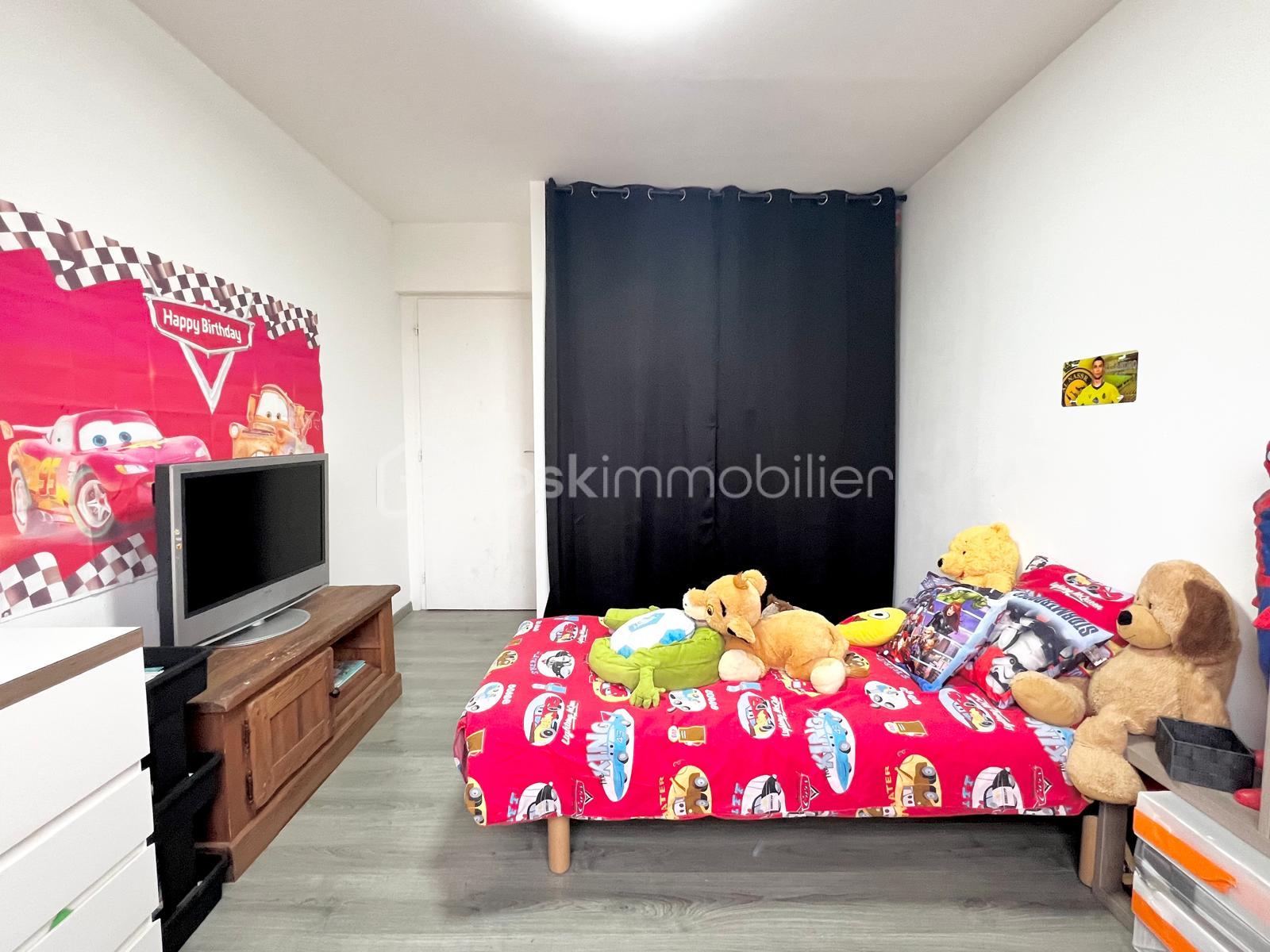 Maison traditionnelle de 120 m² - q8CYvii3nIXR5aofU9JJb2JHyPdXlVWrwfe2tzJX.jpg