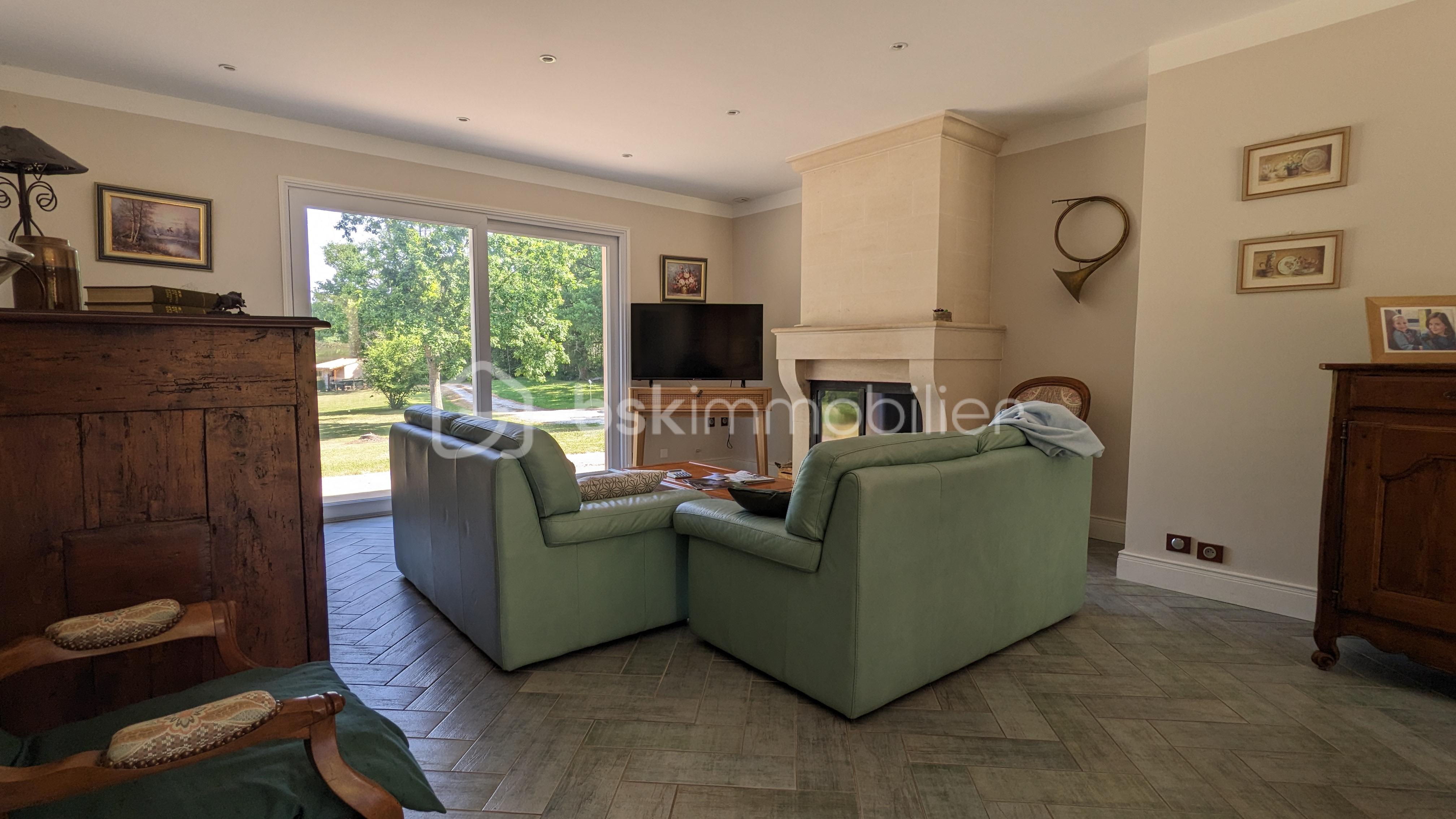 Maison de 115 m² - PXL_20230602_090618384.jpg