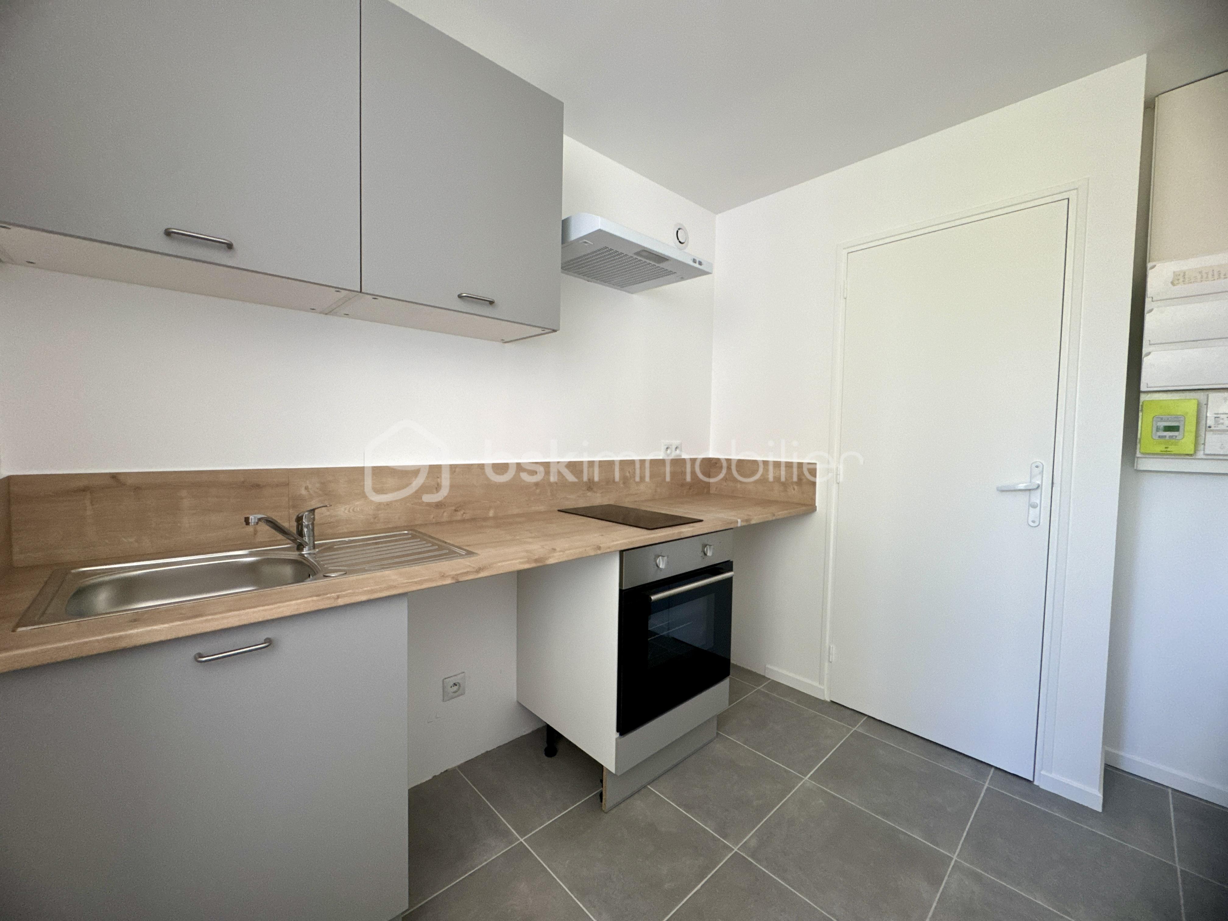 Appartement de 17,70 m² - DJI_20250712_190809_870.jpg