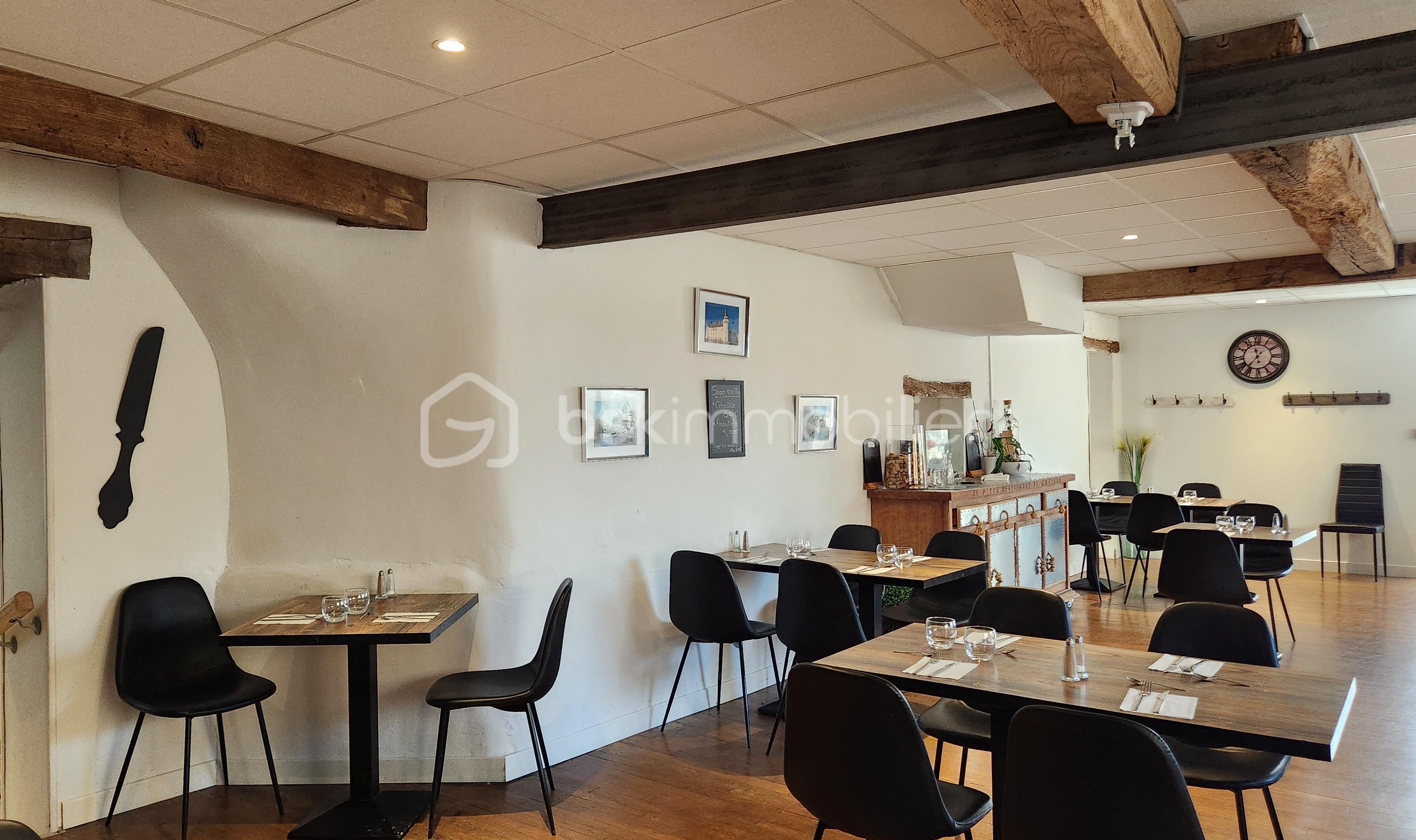 Local d'activités de 450 m² - 20251104_110849.jpg