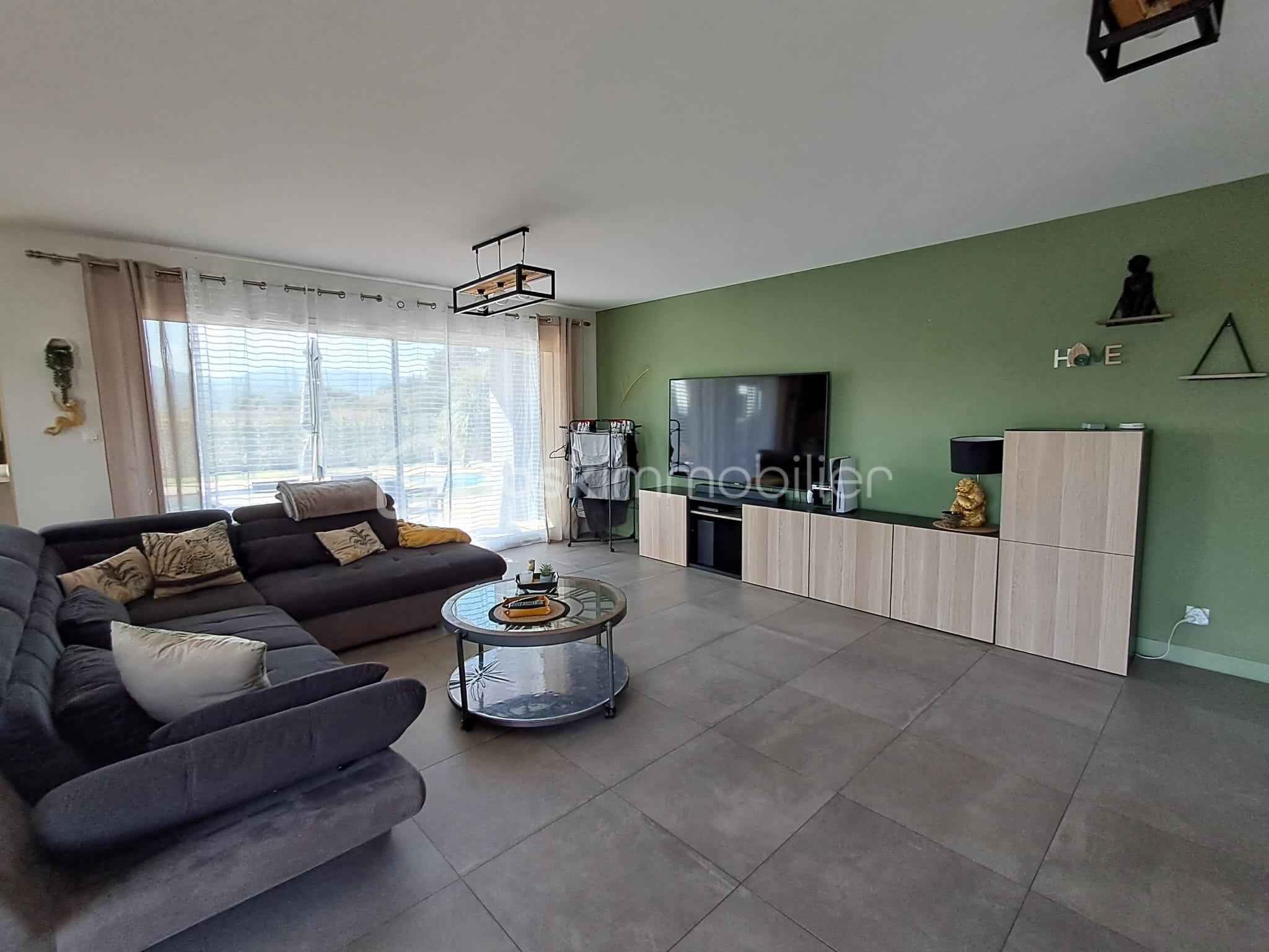 WhatsApp Image 2025-09-05 à 11.55.08_0906cc86.jpg