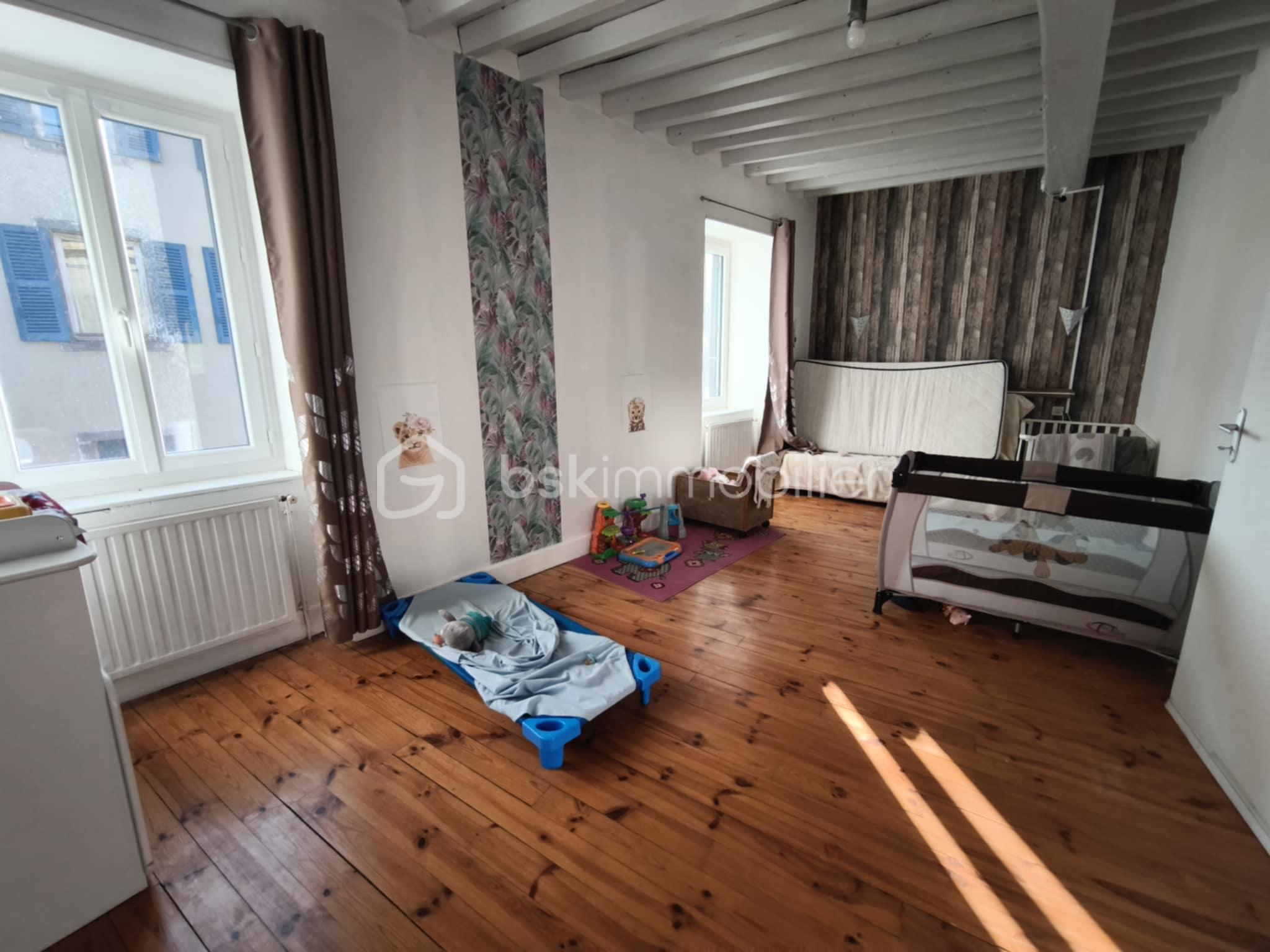 Maison en pierre de 230 m² - 2.jpg
