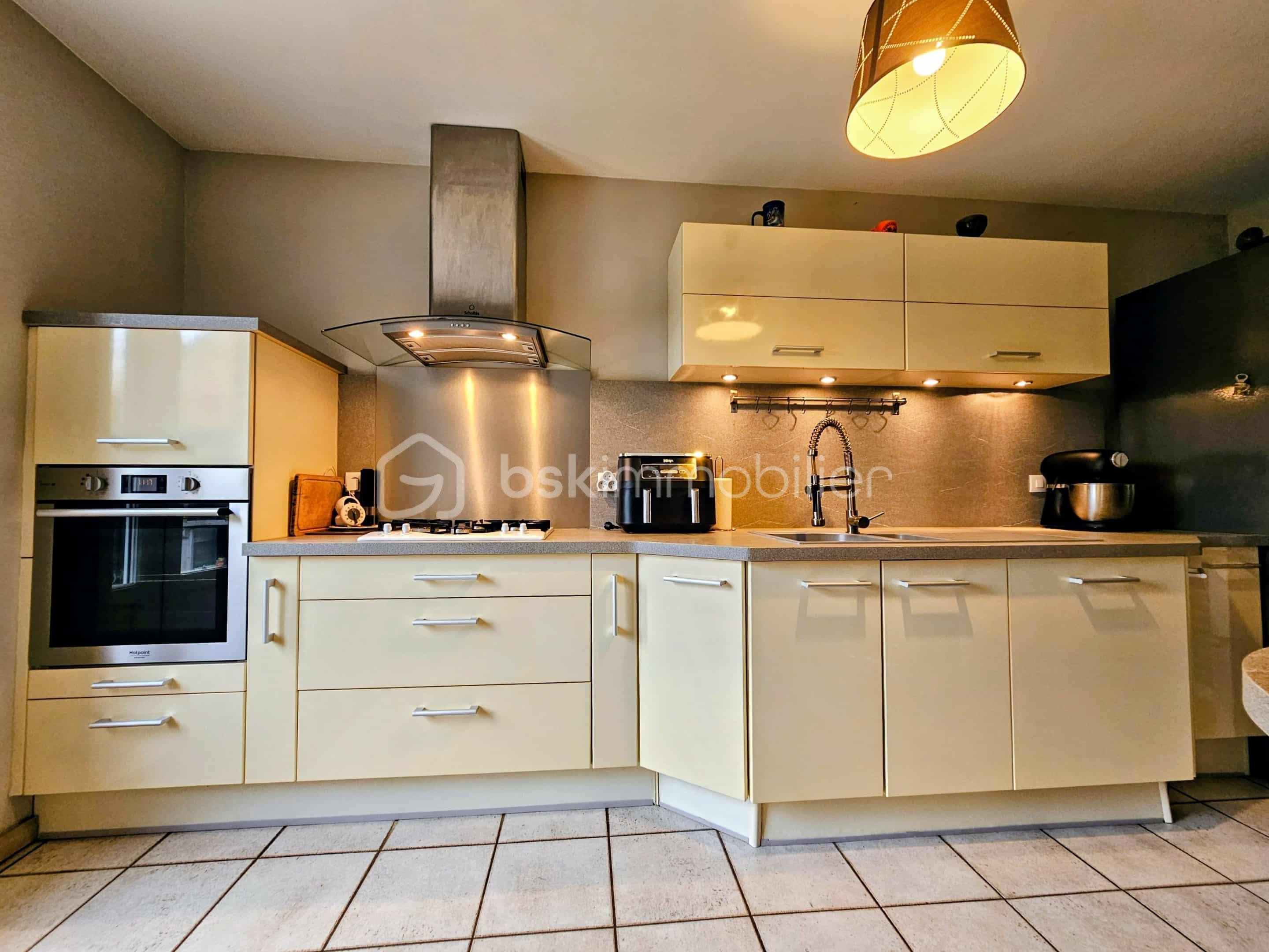 Maison de 91 m² - f4e8b532-139d-4f94-9298-f0c7bc6a456d.jpg