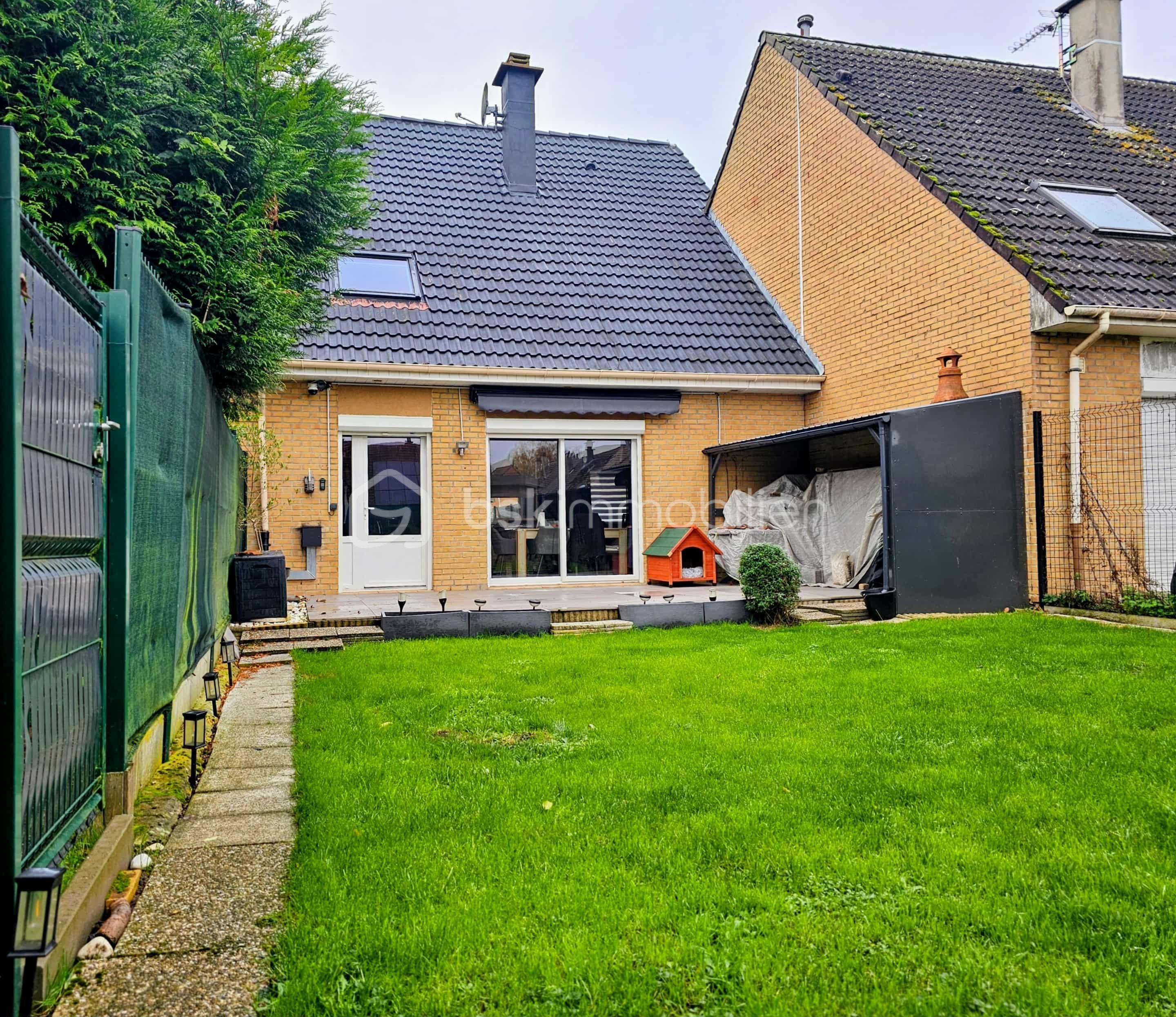 Maison de 91 m² - 3ac5ffdd-7d8d-46f2-9de3-8e73e47d8ebc.jpg