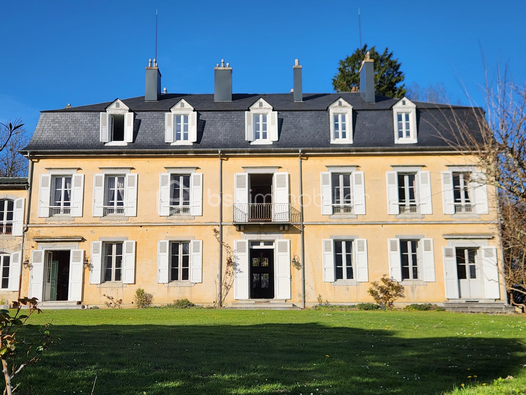 CHATEAU.jpg