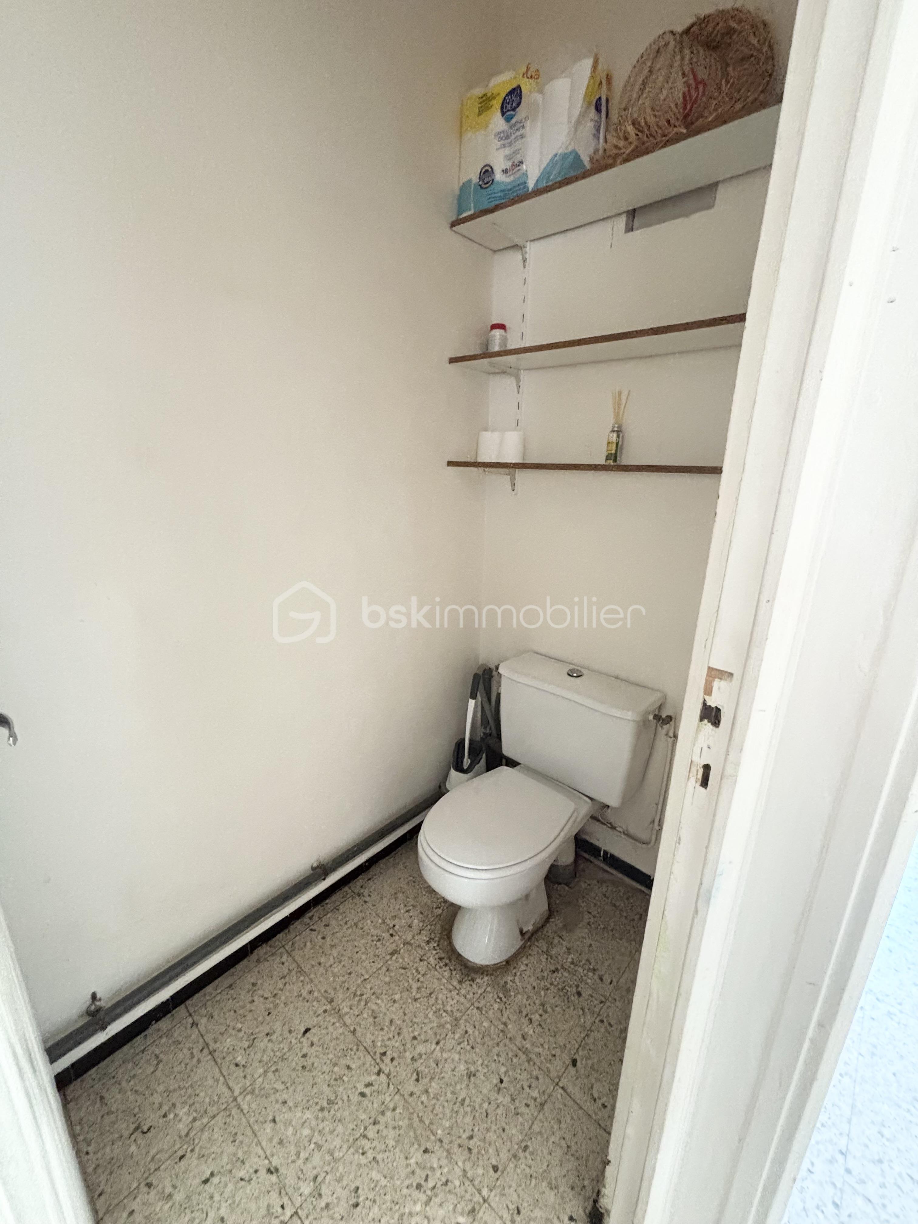 WC.jpeg