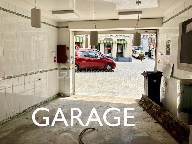 Immeuble de 91 m² - castille garage.jpg