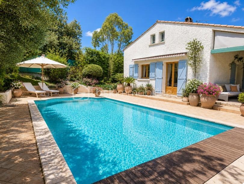 Vue piscine.jpg