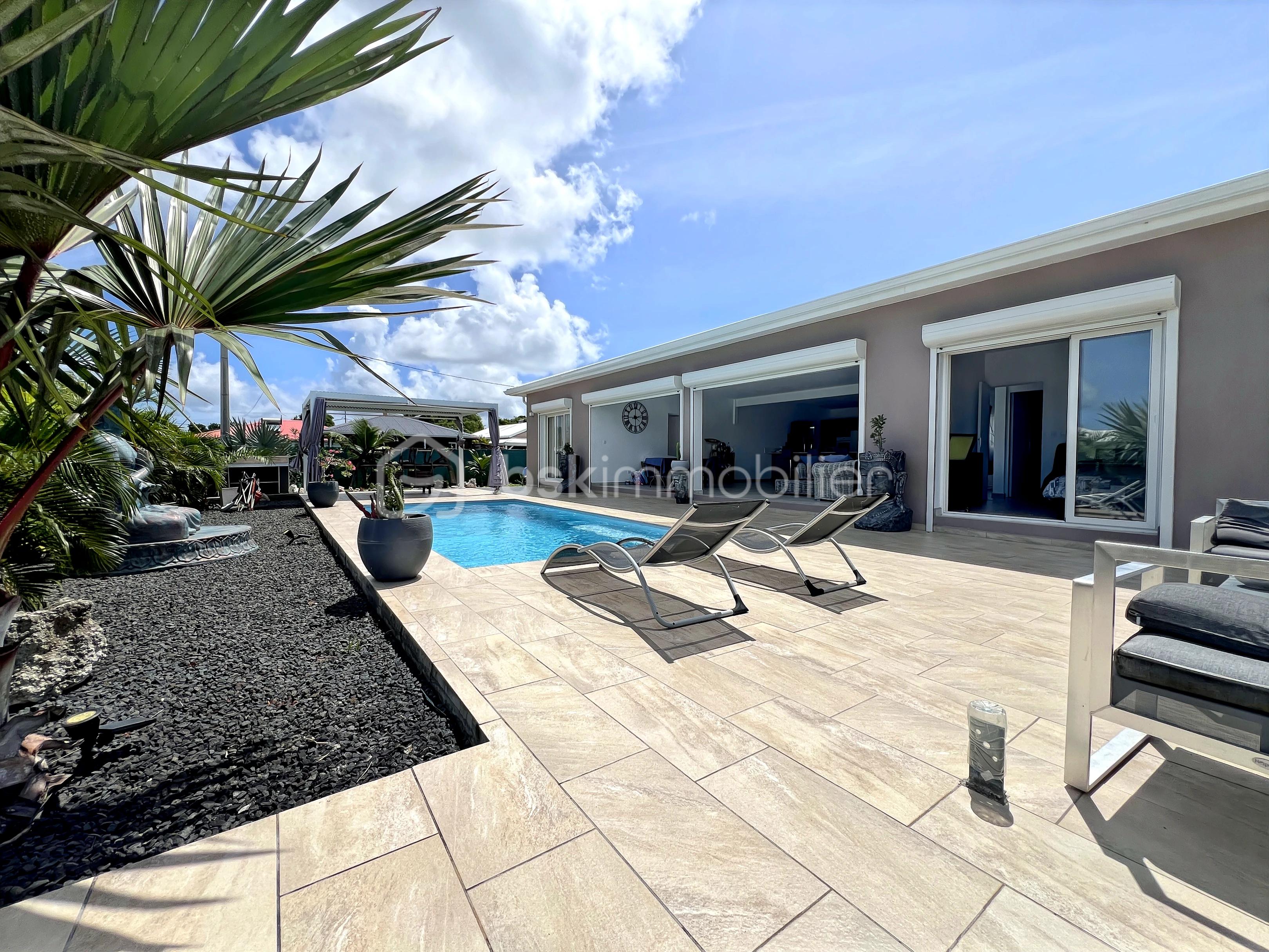 Villa de 156 m² - liloo-downloaderjOyCBR