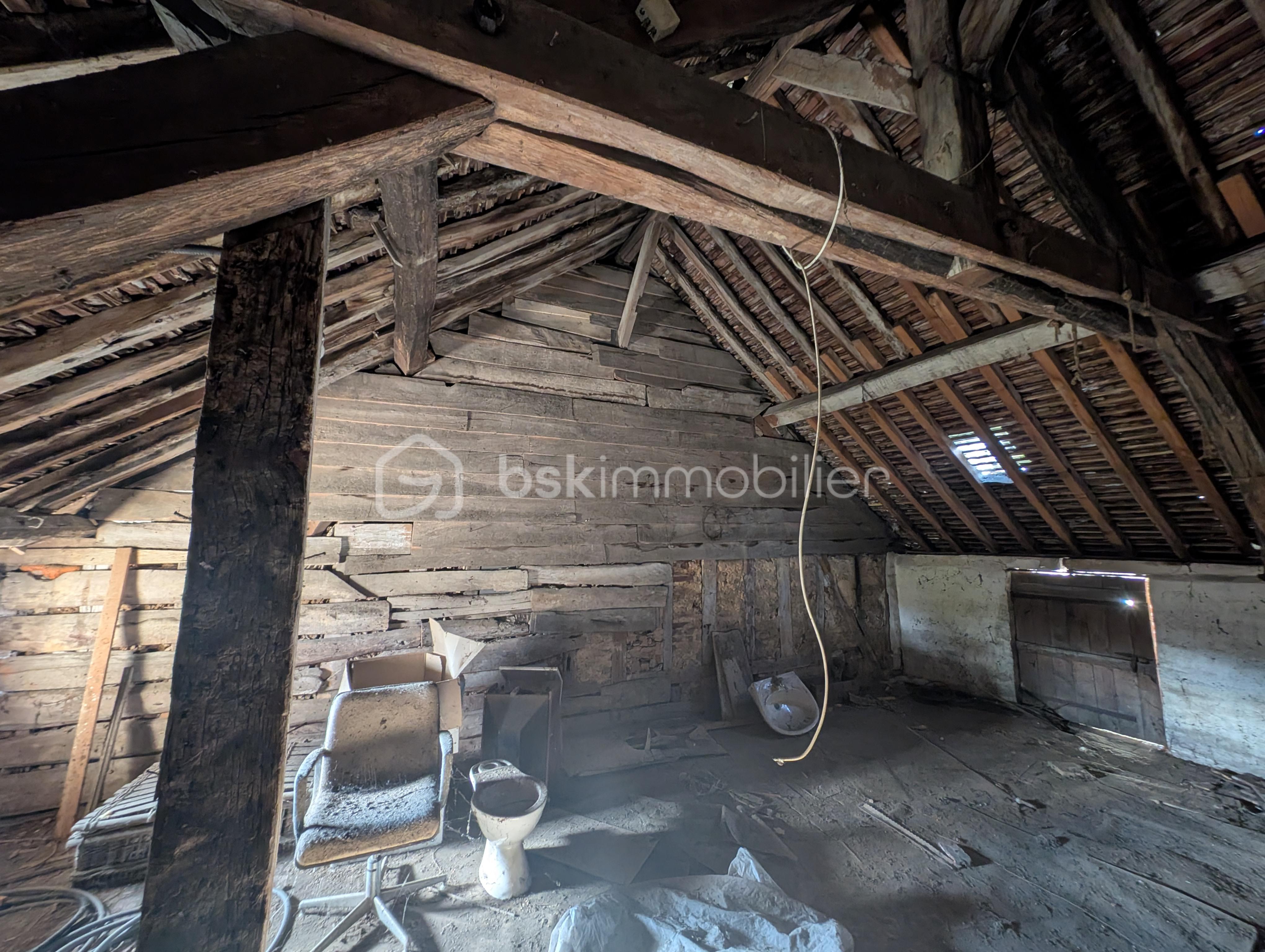 Immeuble mixte de 75 m² - 1000048119.jpg