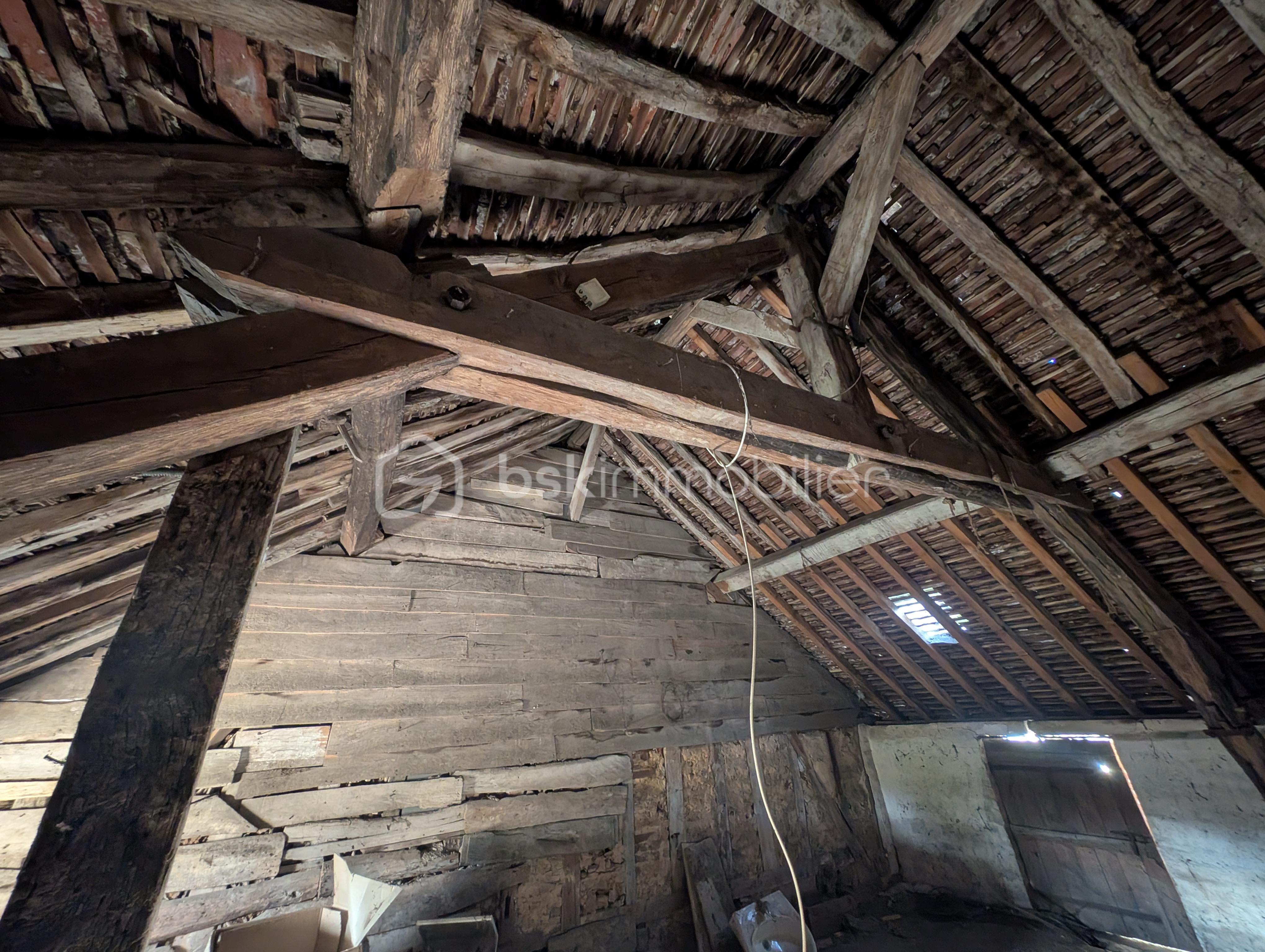 Immeuble mixte de 75 m² - 1000048120.jpg