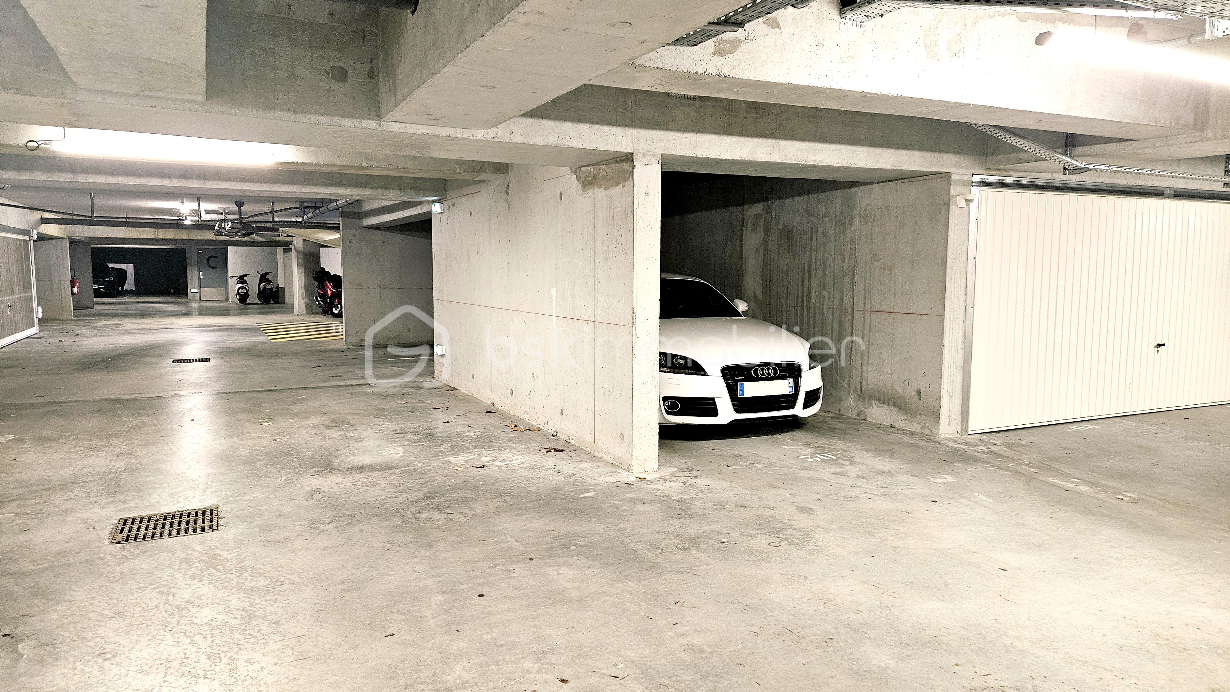 Parking de 13 m² - 20251209_113923.jpg