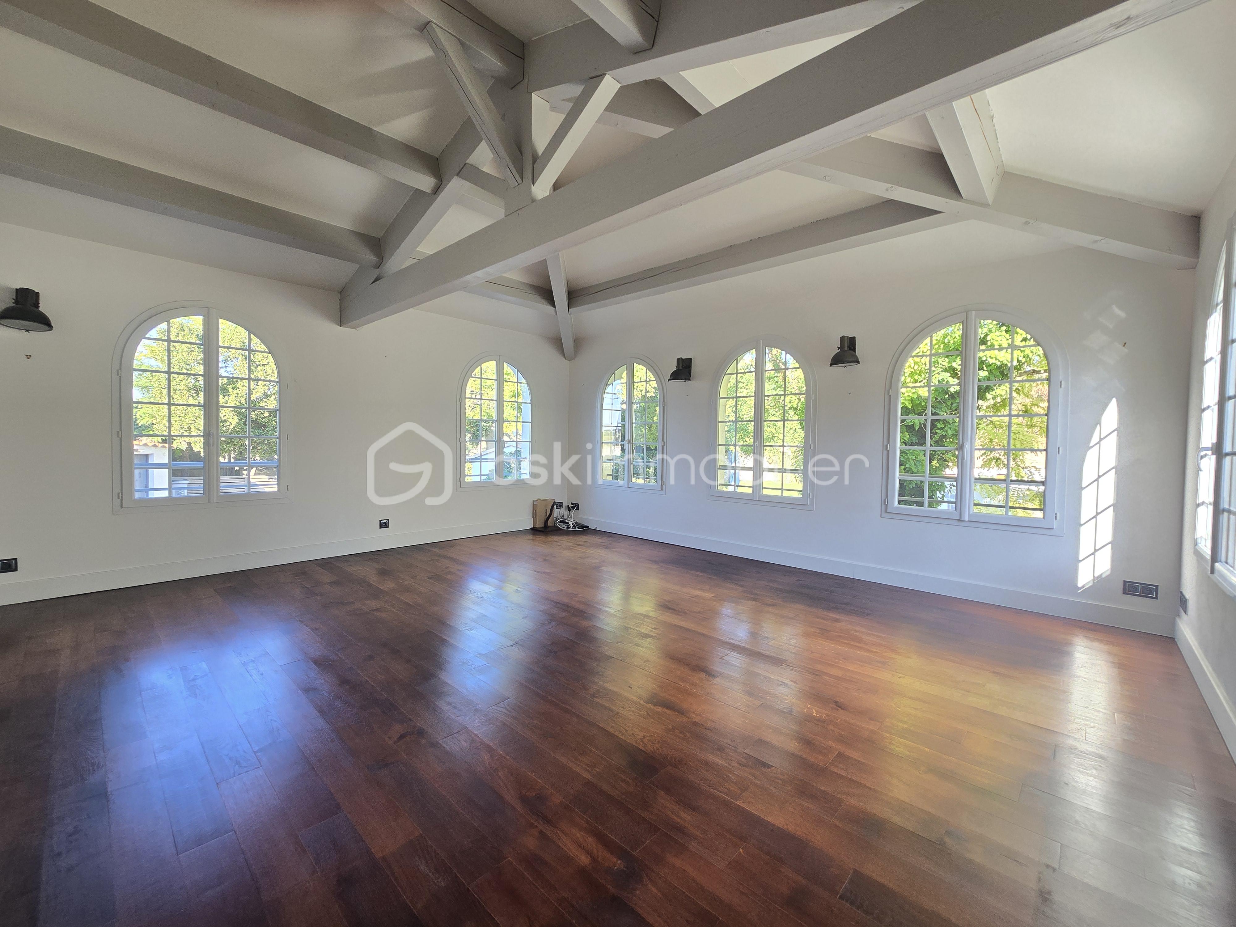 Maison 6 pièces 220 m² · à Frontignan · 220 m² · 599 000 €