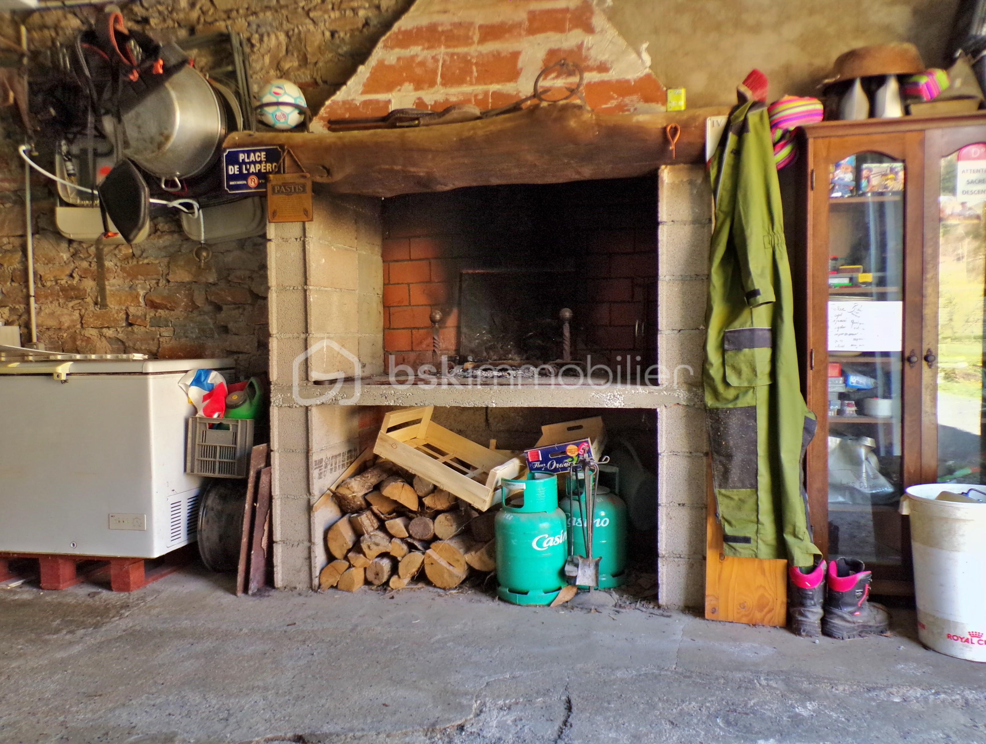 Cheminée barbecue.JPG