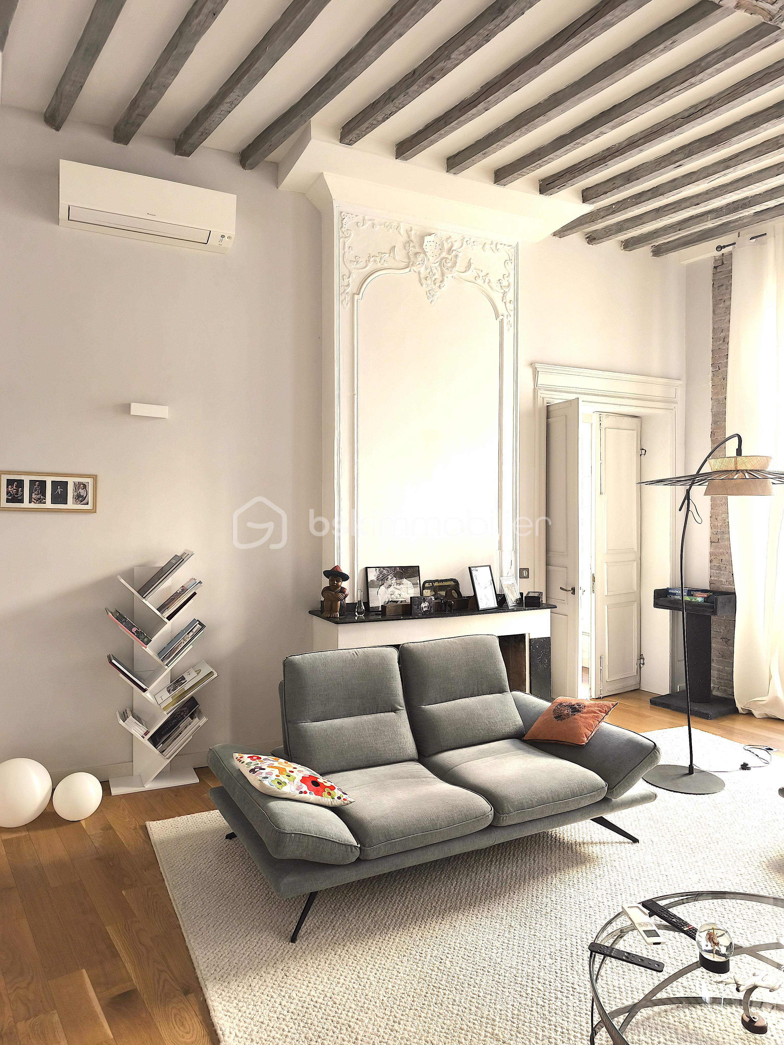 Appartement de 212 m² - 12206.jpg